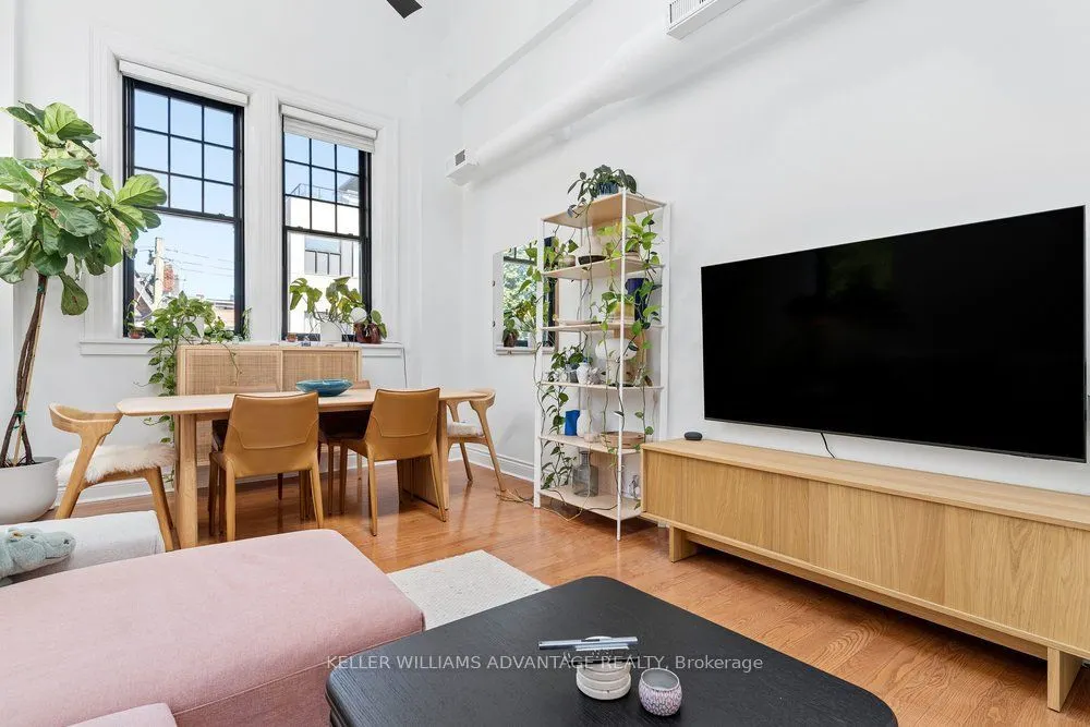 394 Euclid Avenue #201