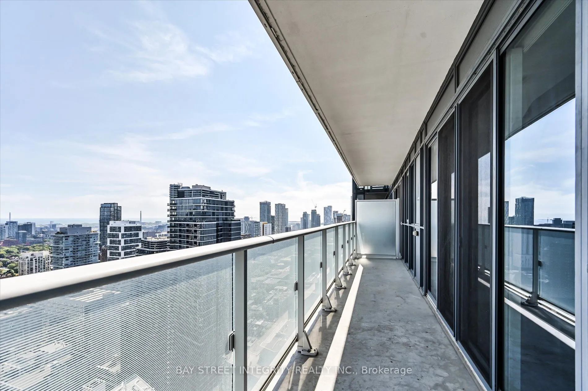 7 Grenville Street #3807