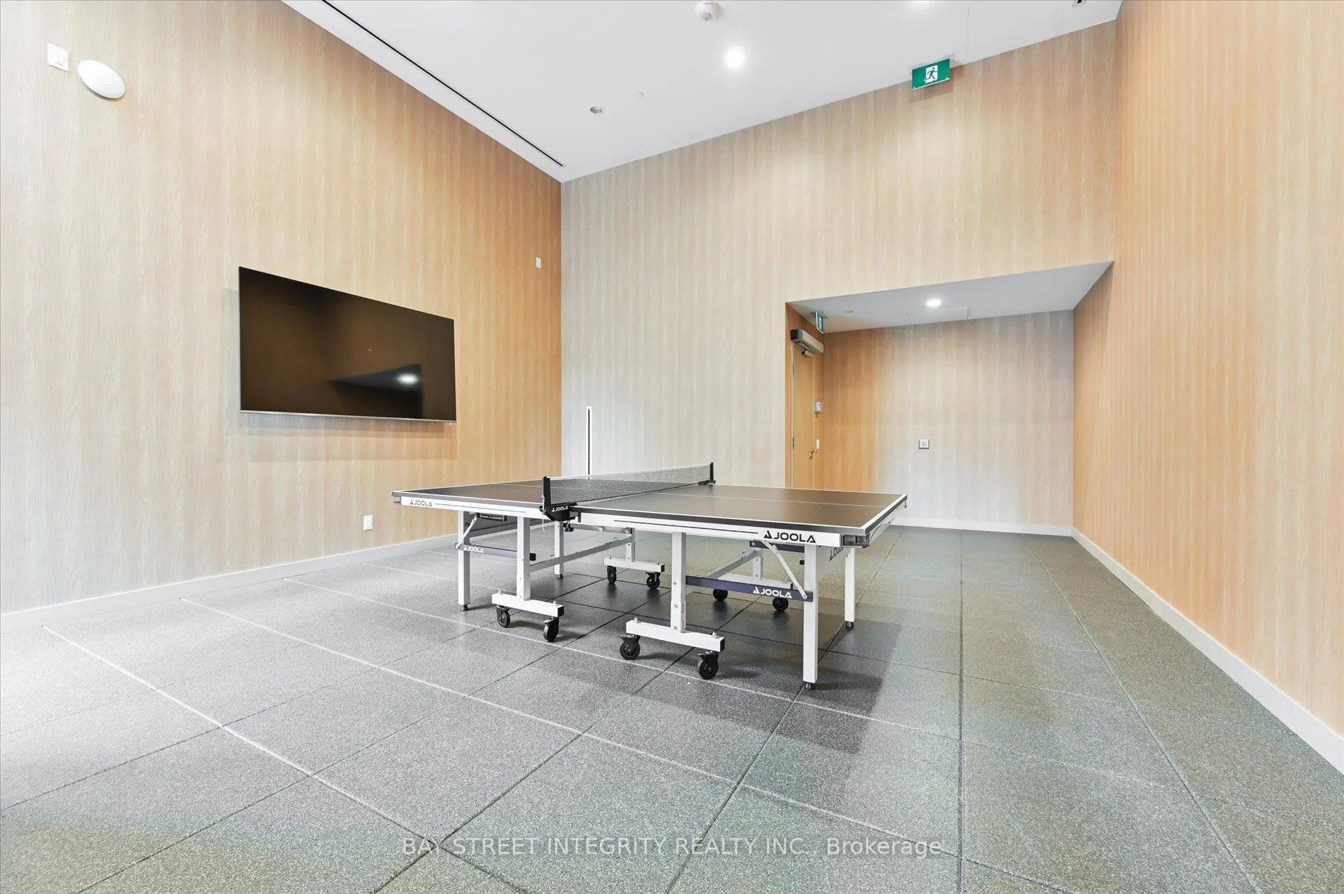 7 Grenville Street #3807