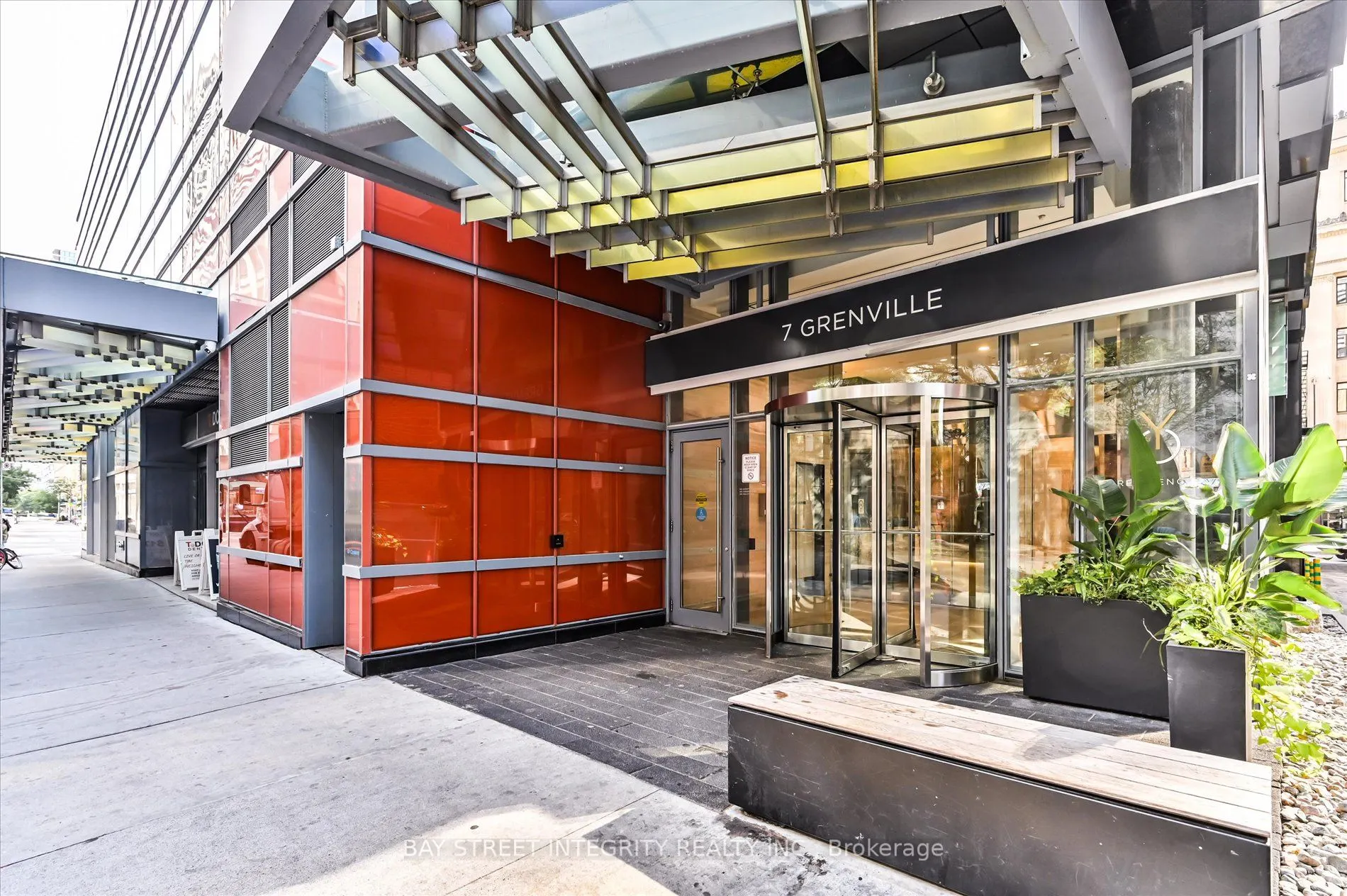 7 Grenville Street #3807