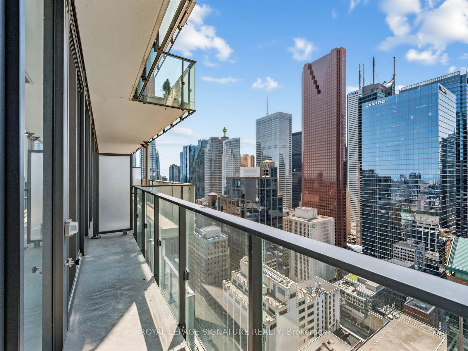 20 Lombard Street #3707