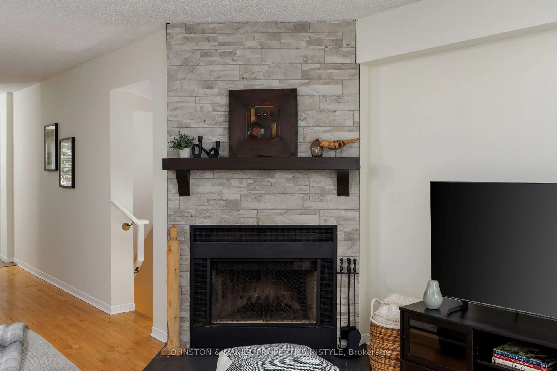 911D Adelaide Street W #29