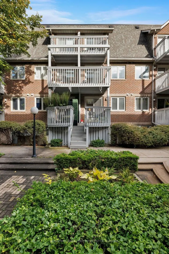 911D Adelaide Street W #29