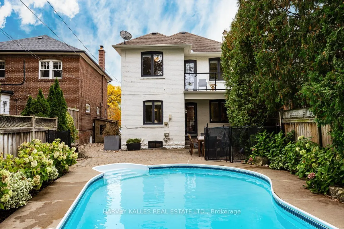 110 Chatsworth Drive