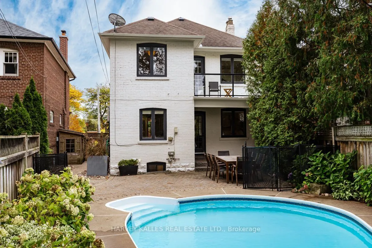110 Chatsworth Drive
