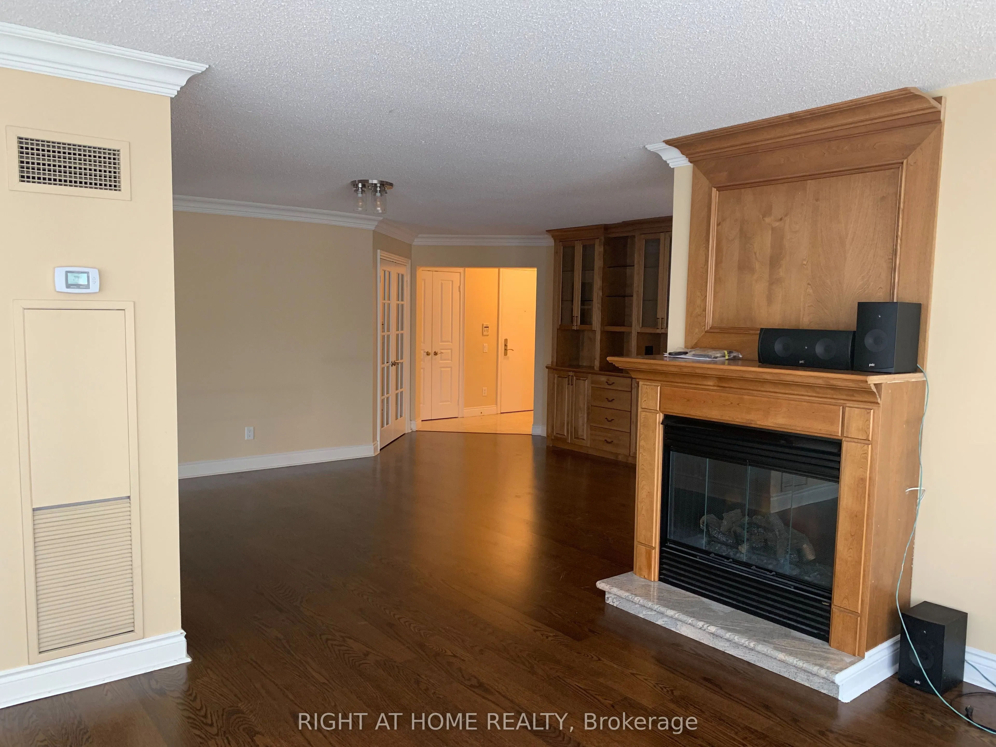 8 MCKEE Avenue #1306