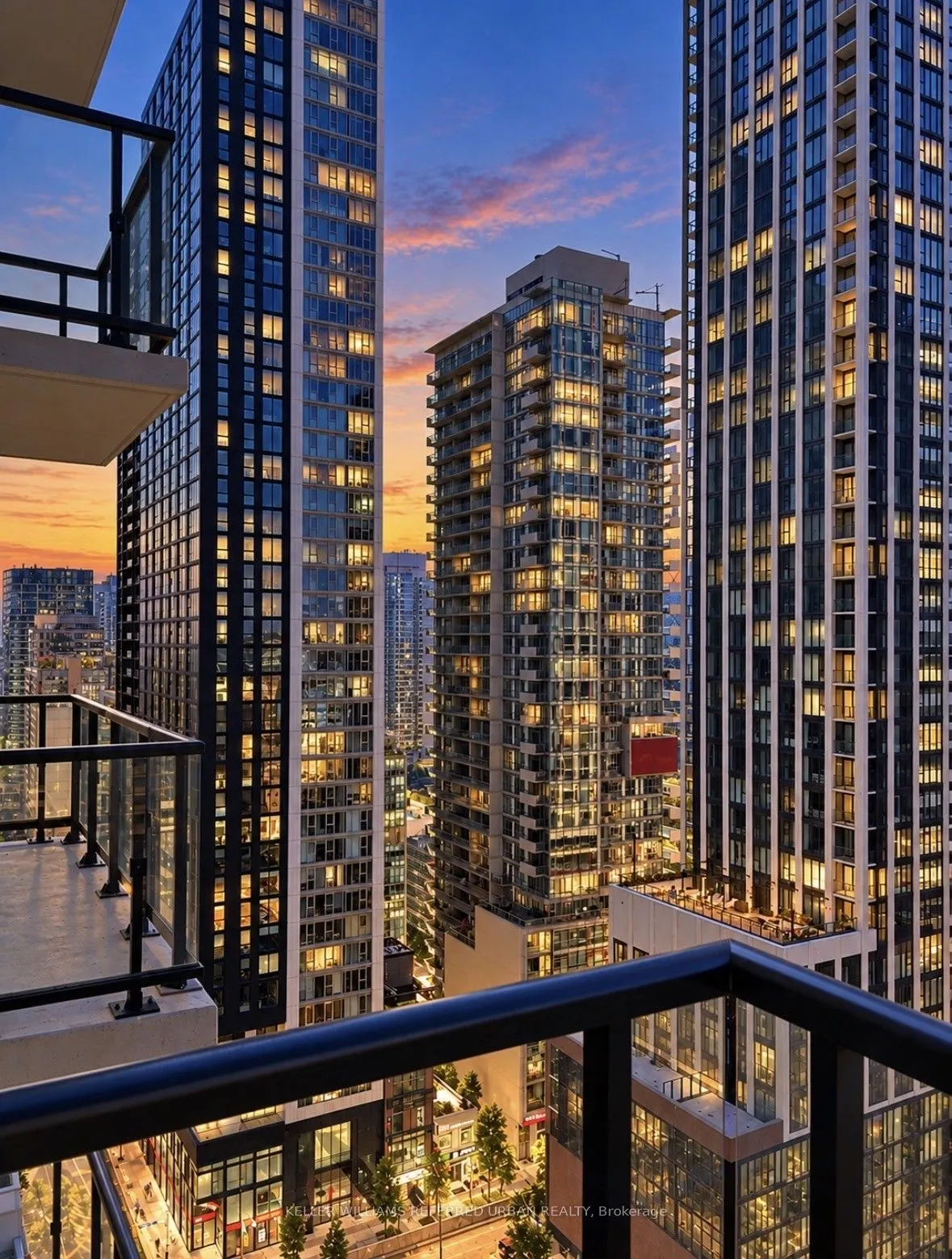 87 Peter Street #2103