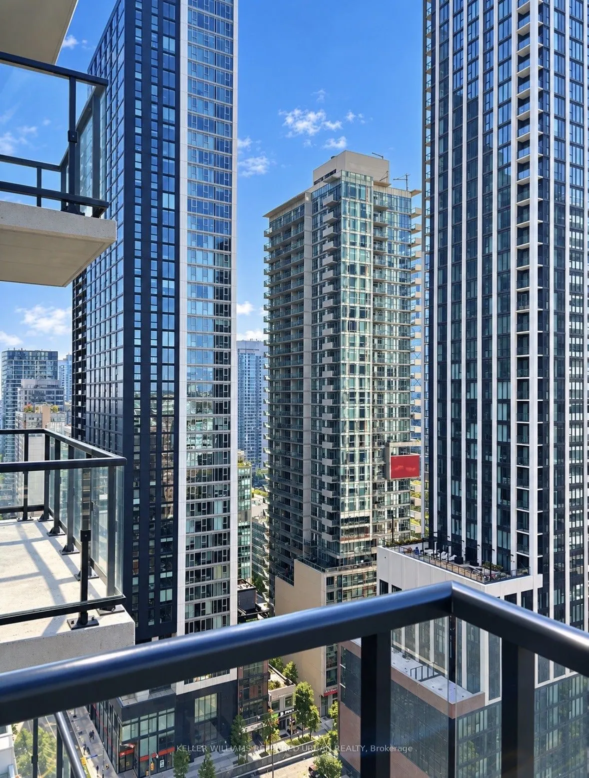 87 Peter Street #2103