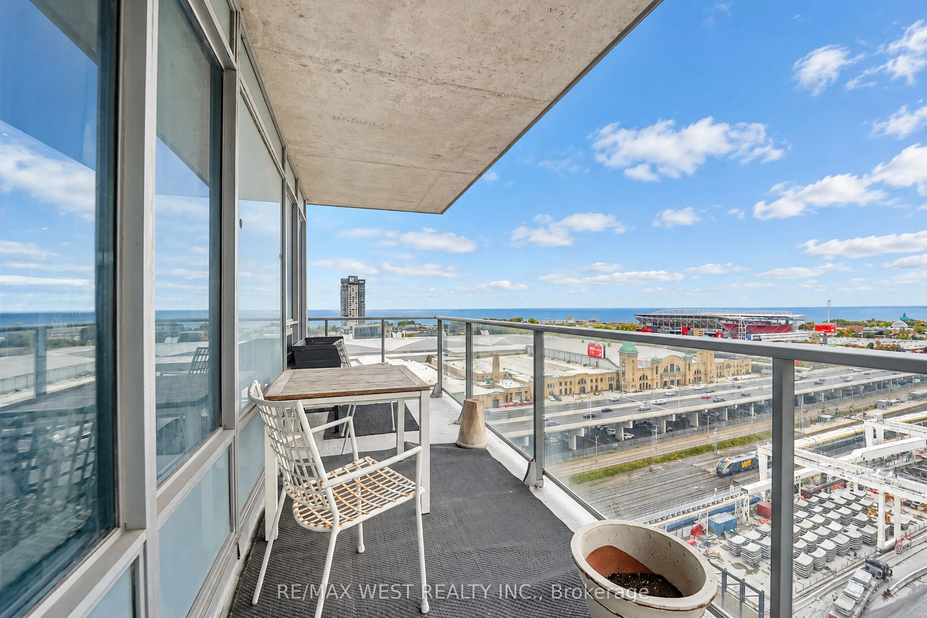 59 East Liberty Street #1705