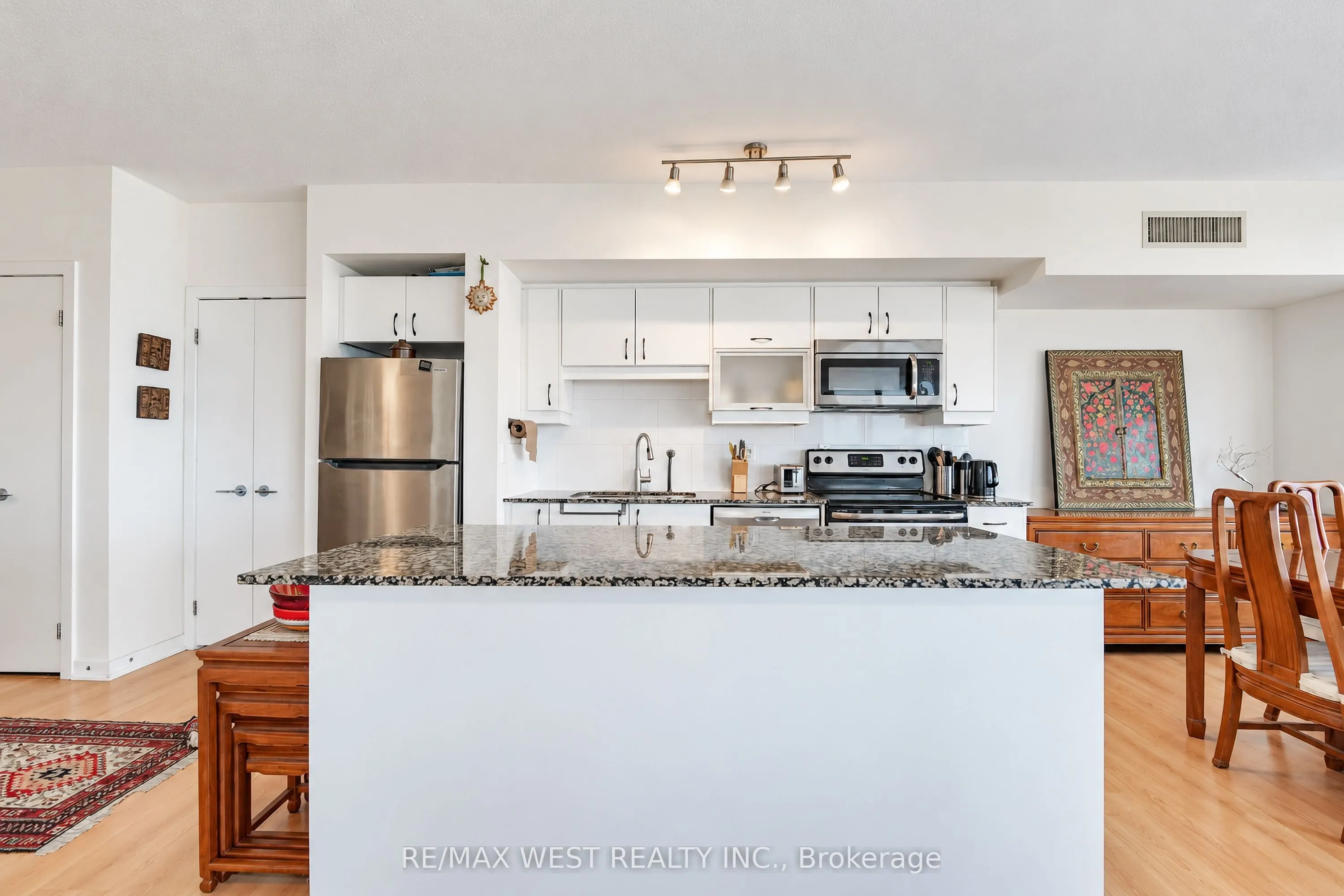 59 East Liberty Street #1705