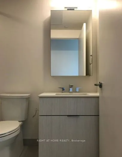 25 Richmond Street E #2112