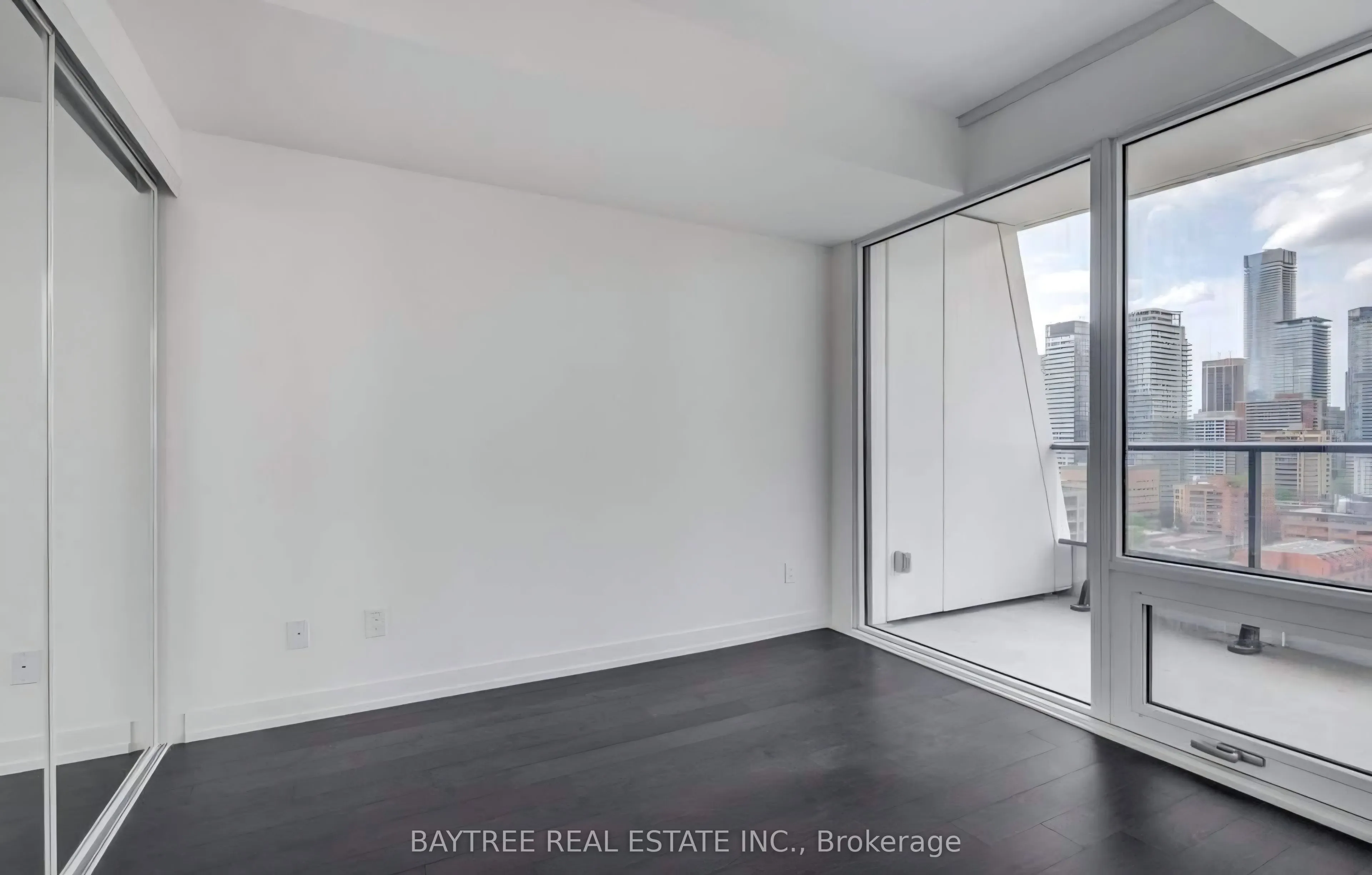85 Wood Street #2706