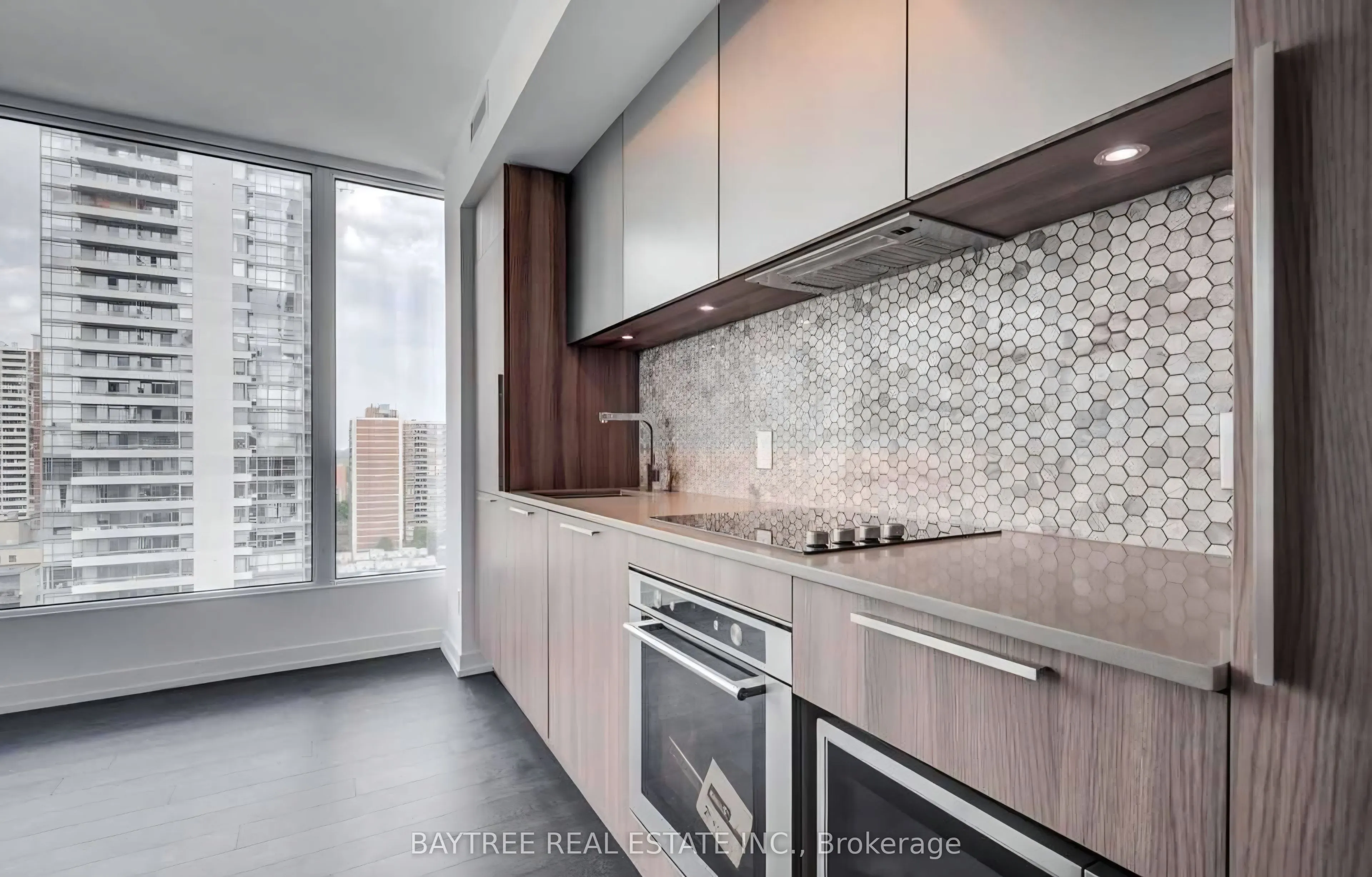 85 Wood Street #2706