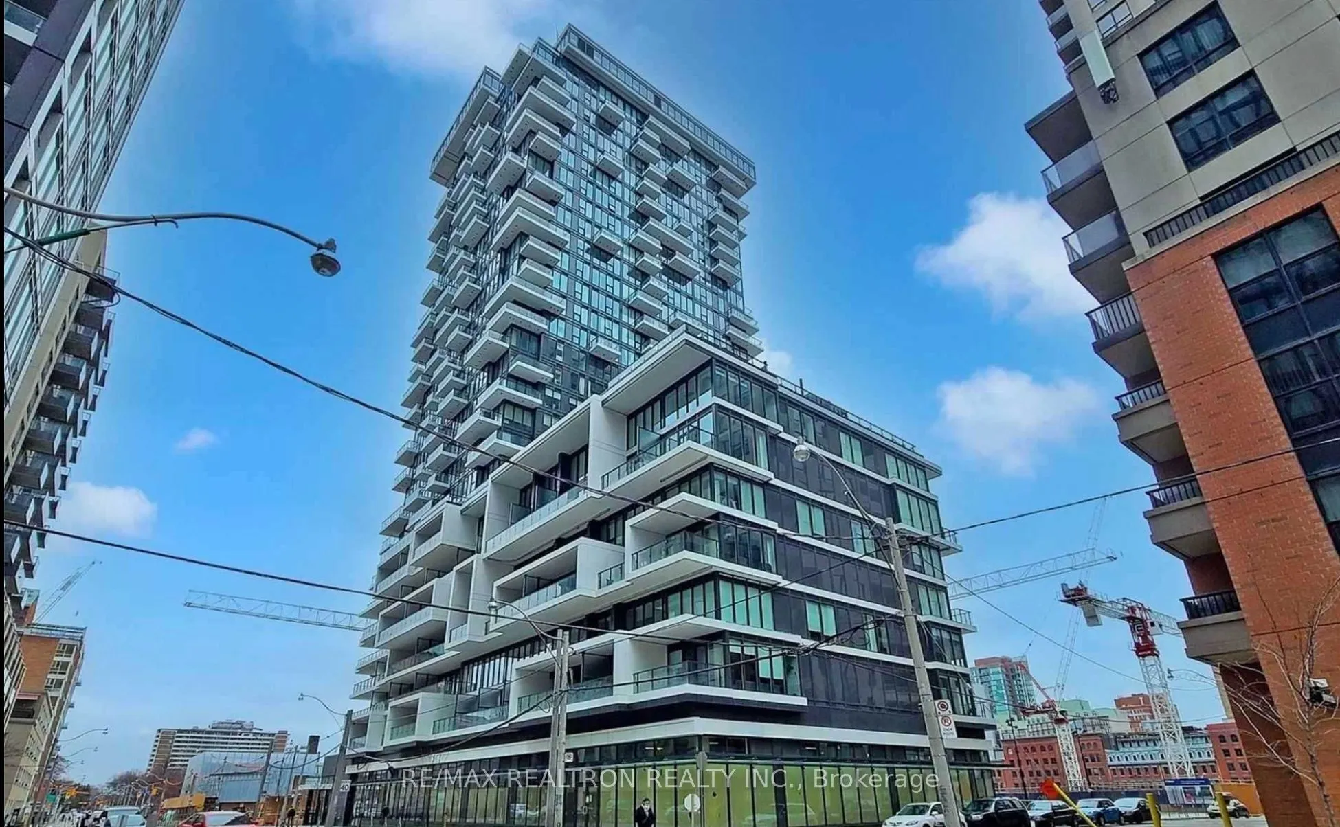 77 Shuter Street #Ph07