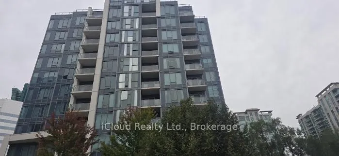 28 Avondale Avenue S #806