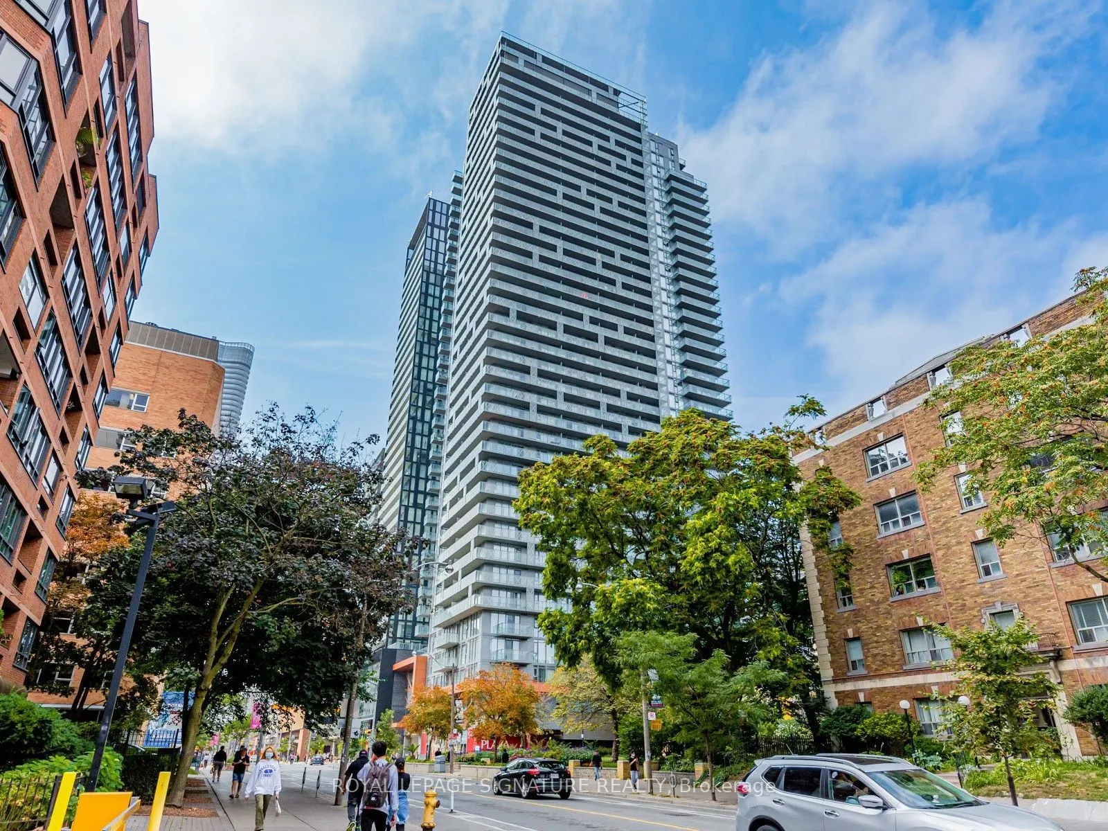 50 Wellesley Street E #3810