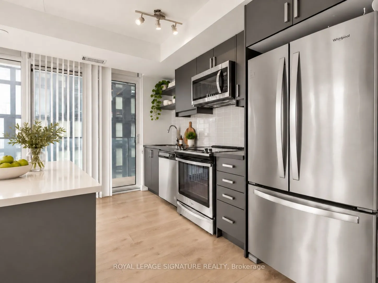 50 Wellesley Street E #3810