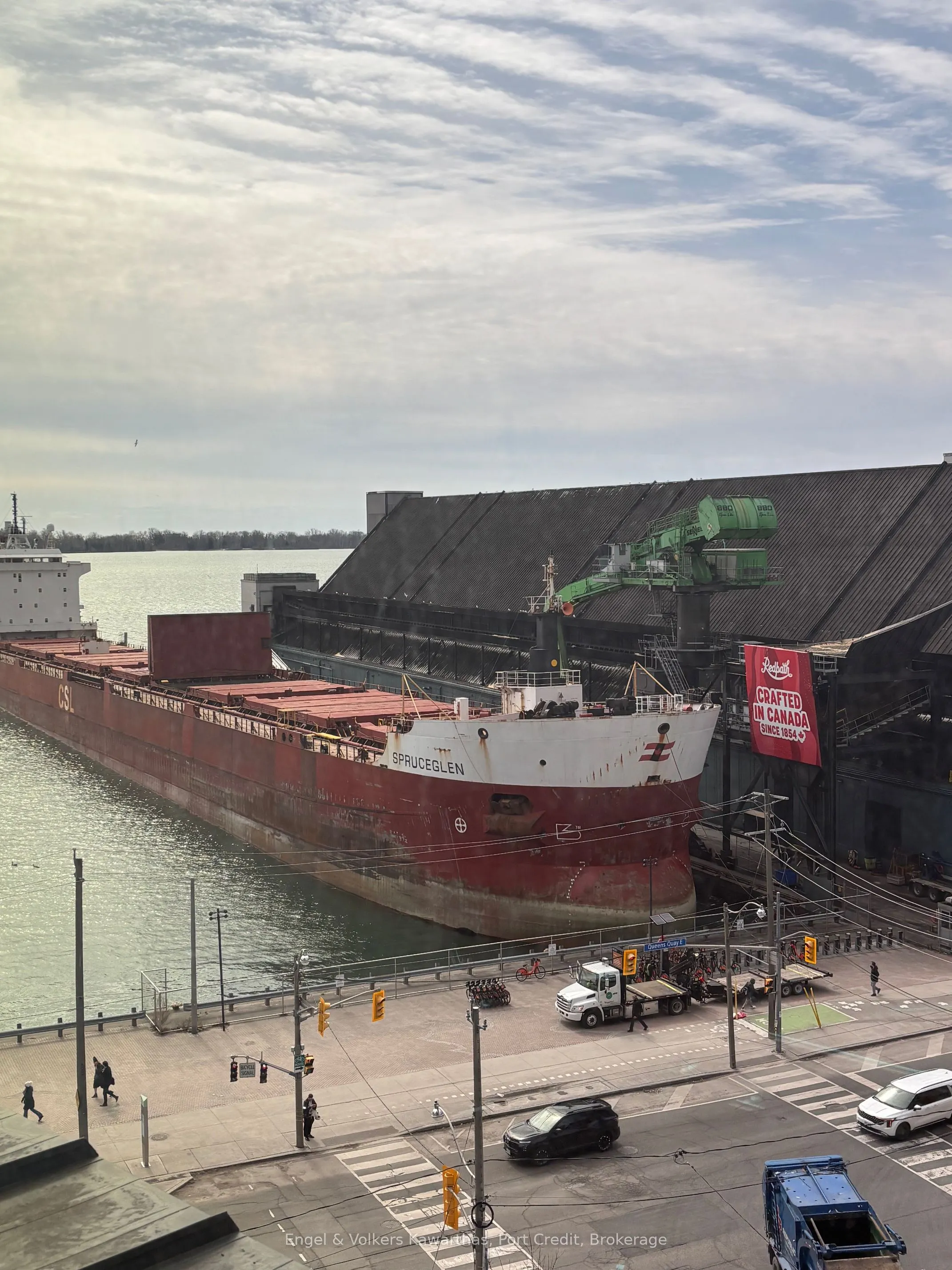 130 Queens Quay E #516
