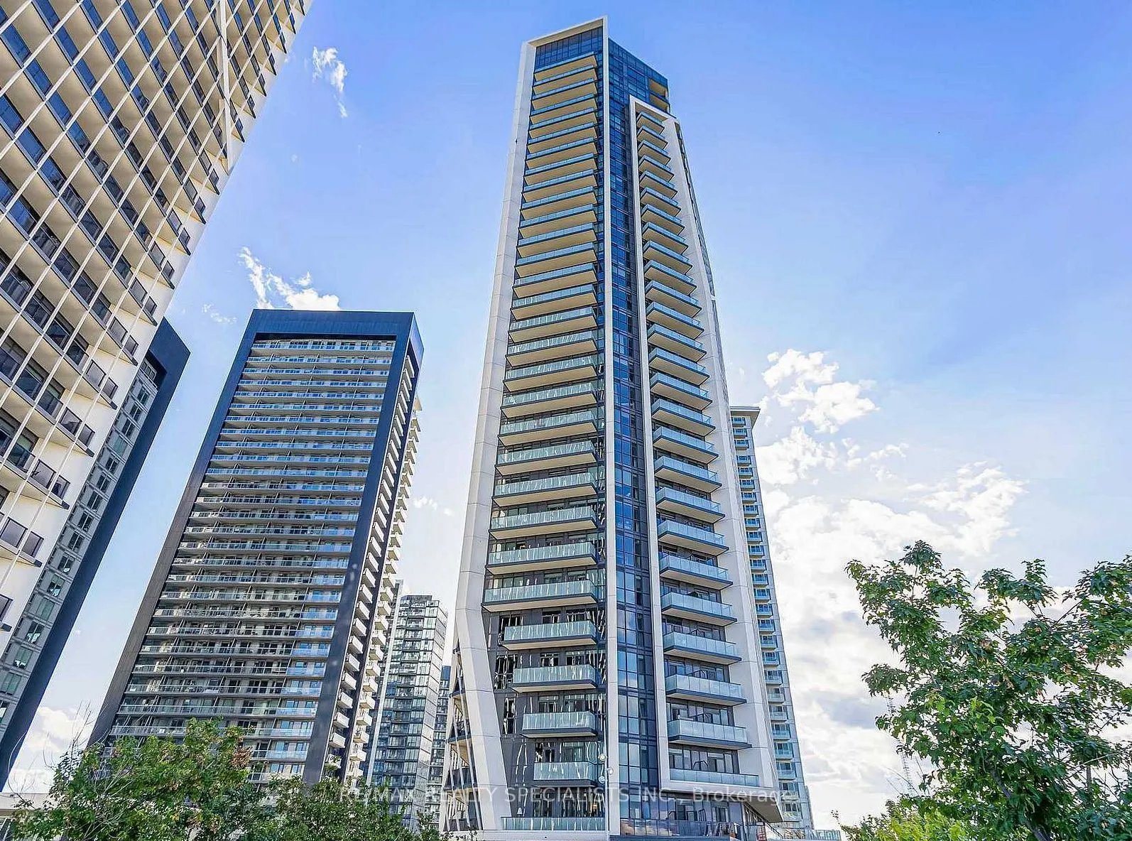 50 Ordnance Street #803