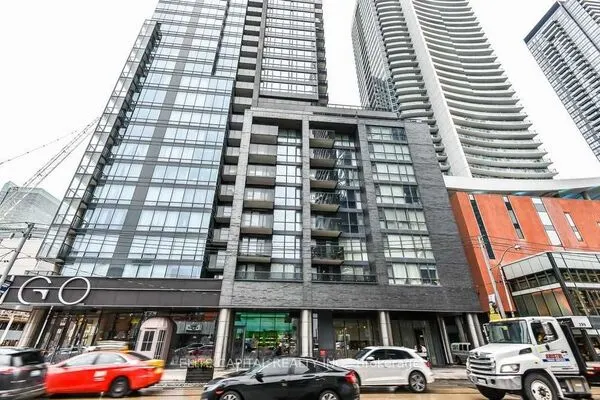 295 Adelaide Street W #814