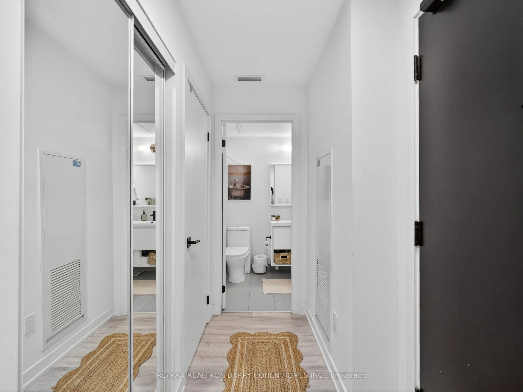2 Augusta Avenue #PH3