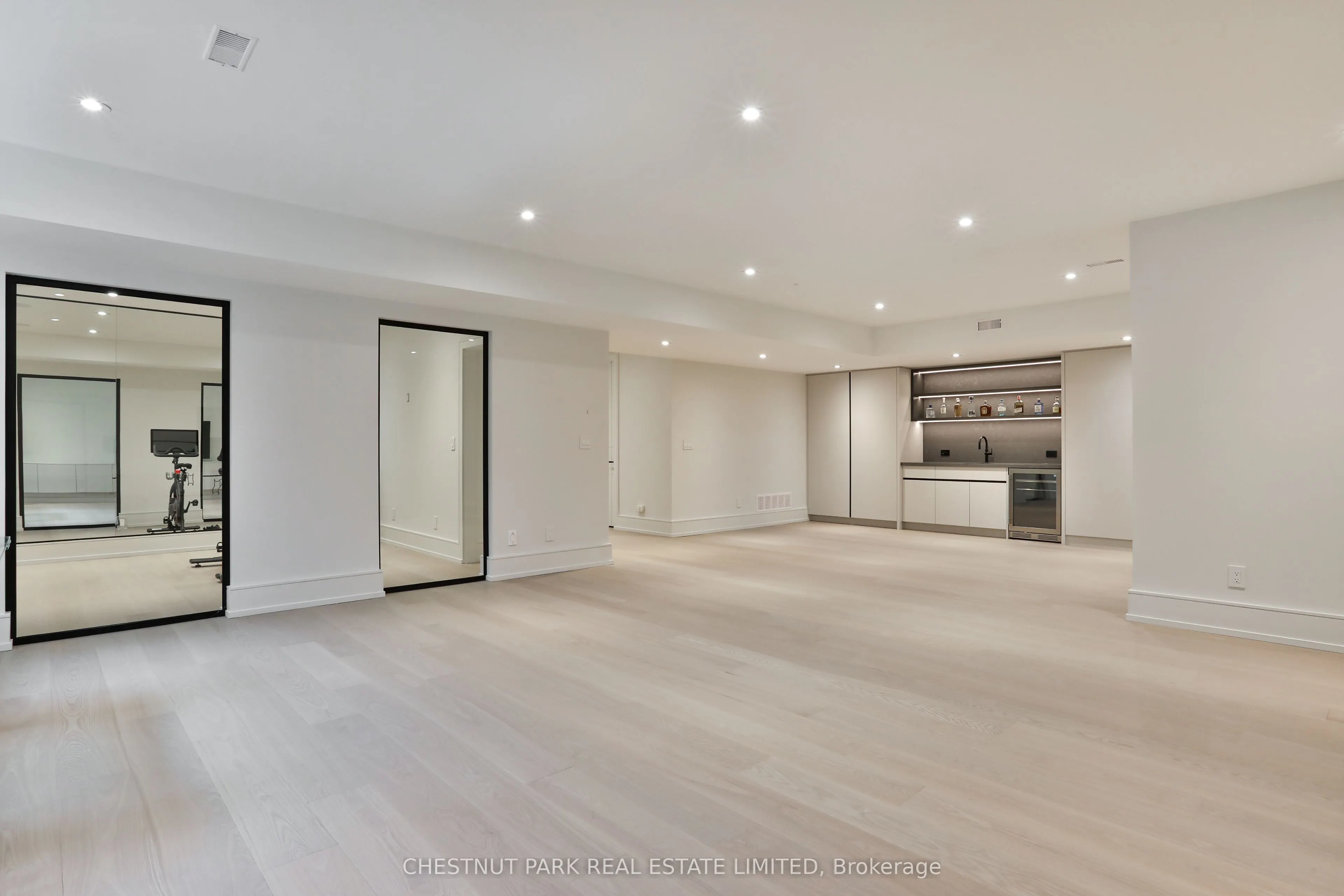 2 Marchwood Drive