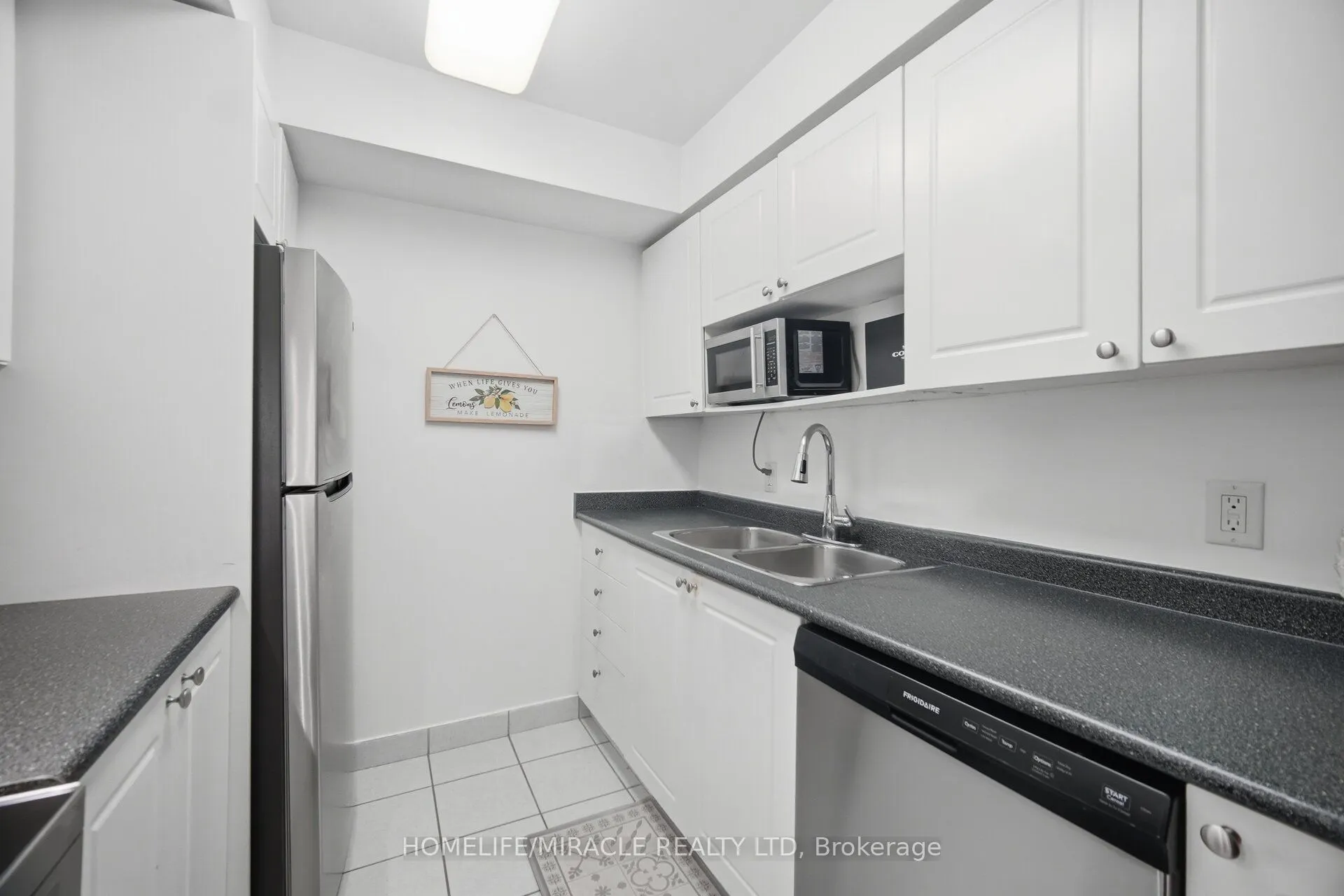 260 Doris Avenue #301