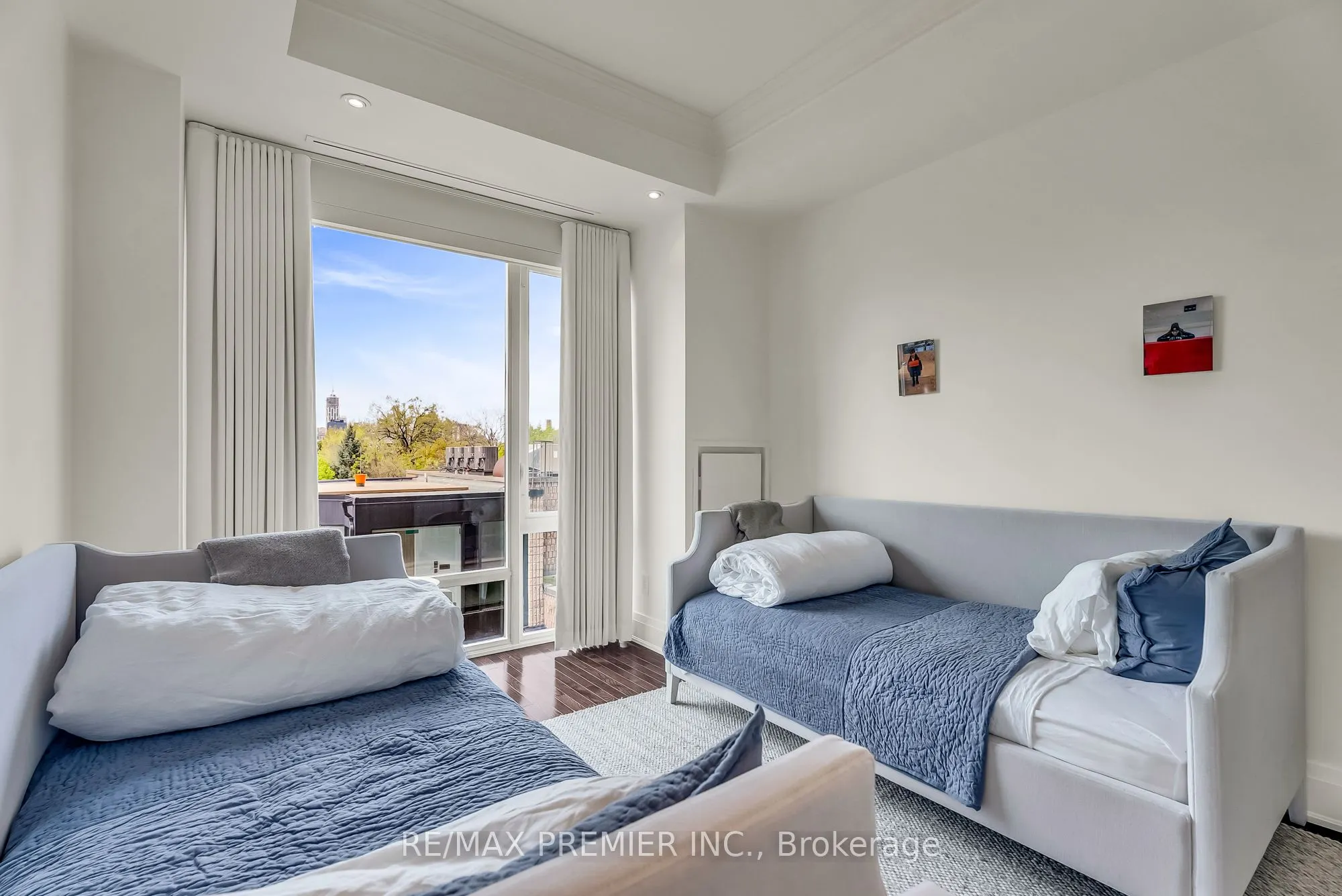 80 Yorkville Avenue #502