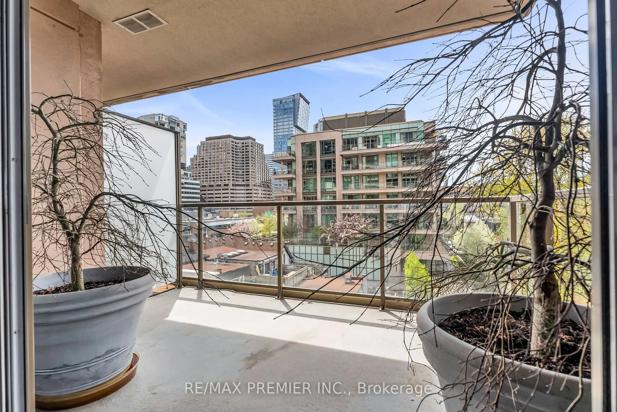 80 Yorkville Avenue #502