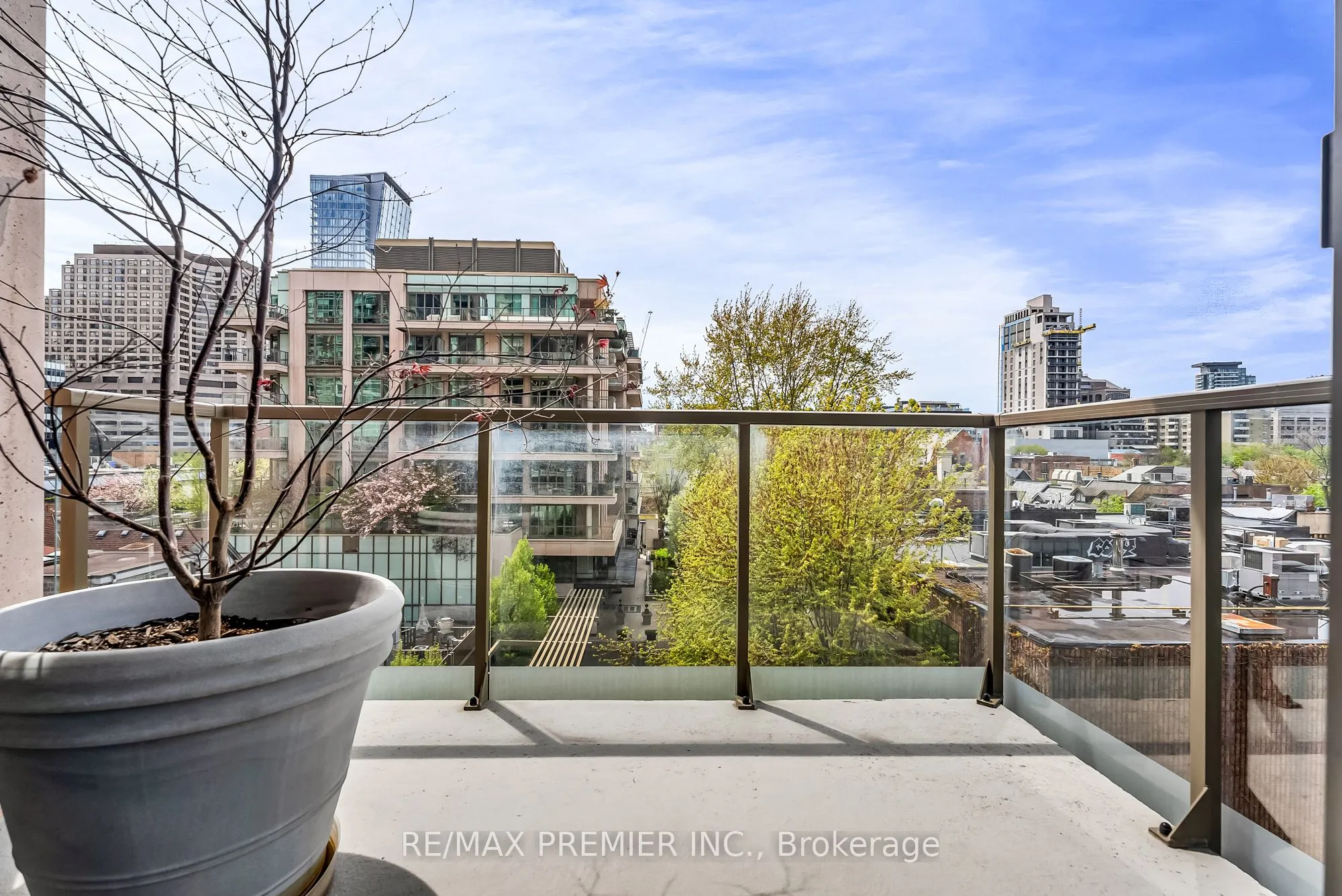 80 Yorkville Avenue #502