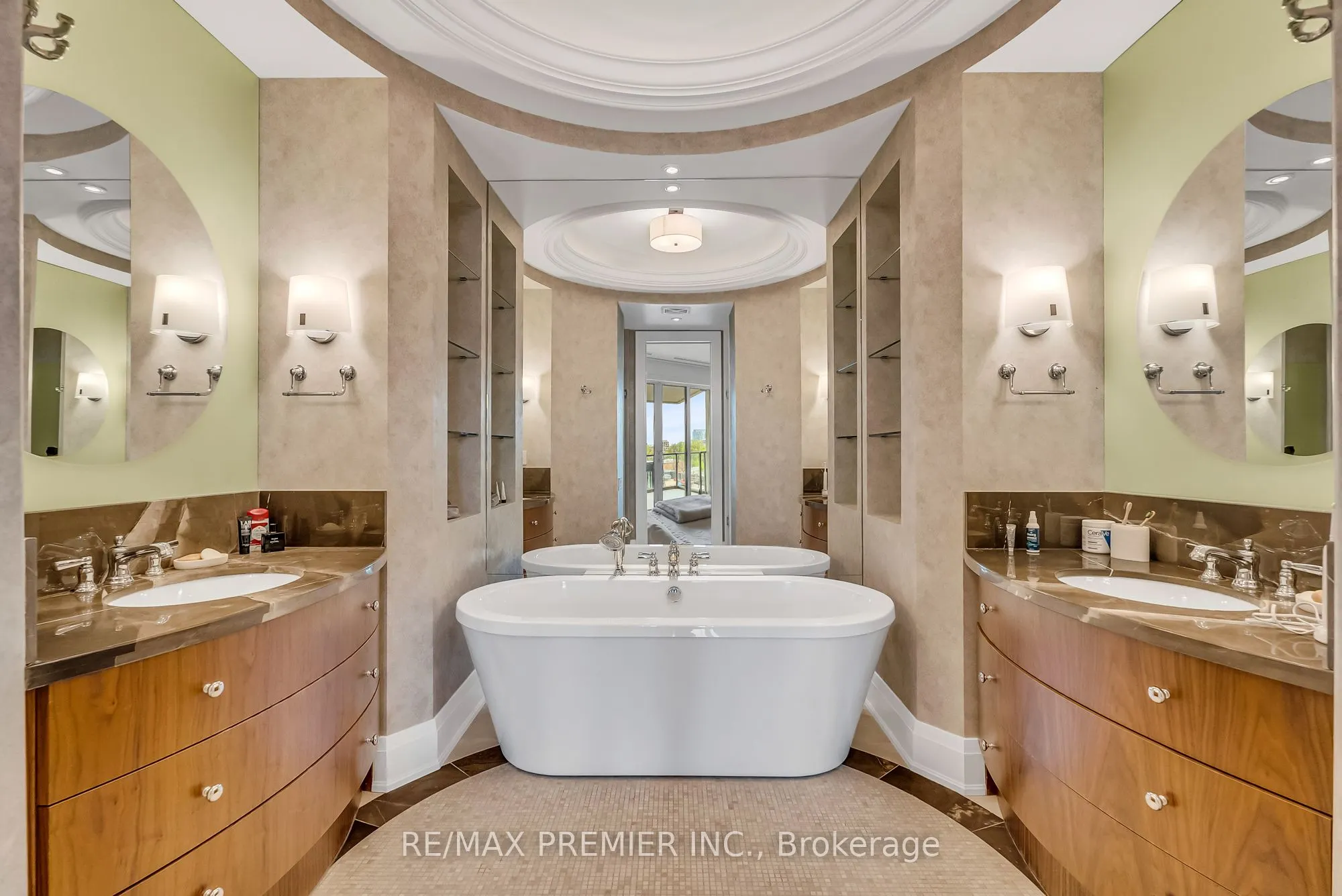 80 Yorkville Avenue #502