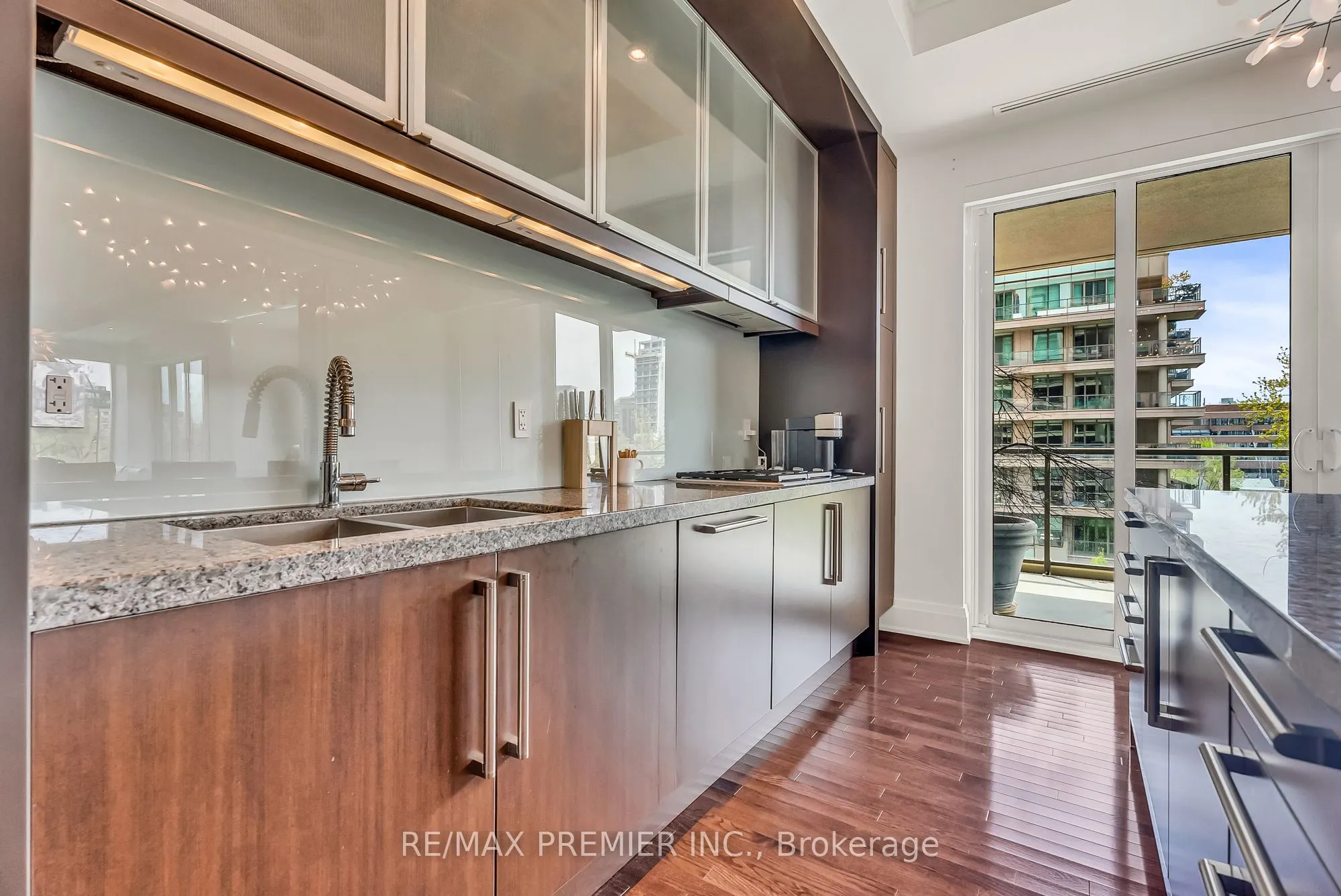 80 Yorkville Avenue #502
