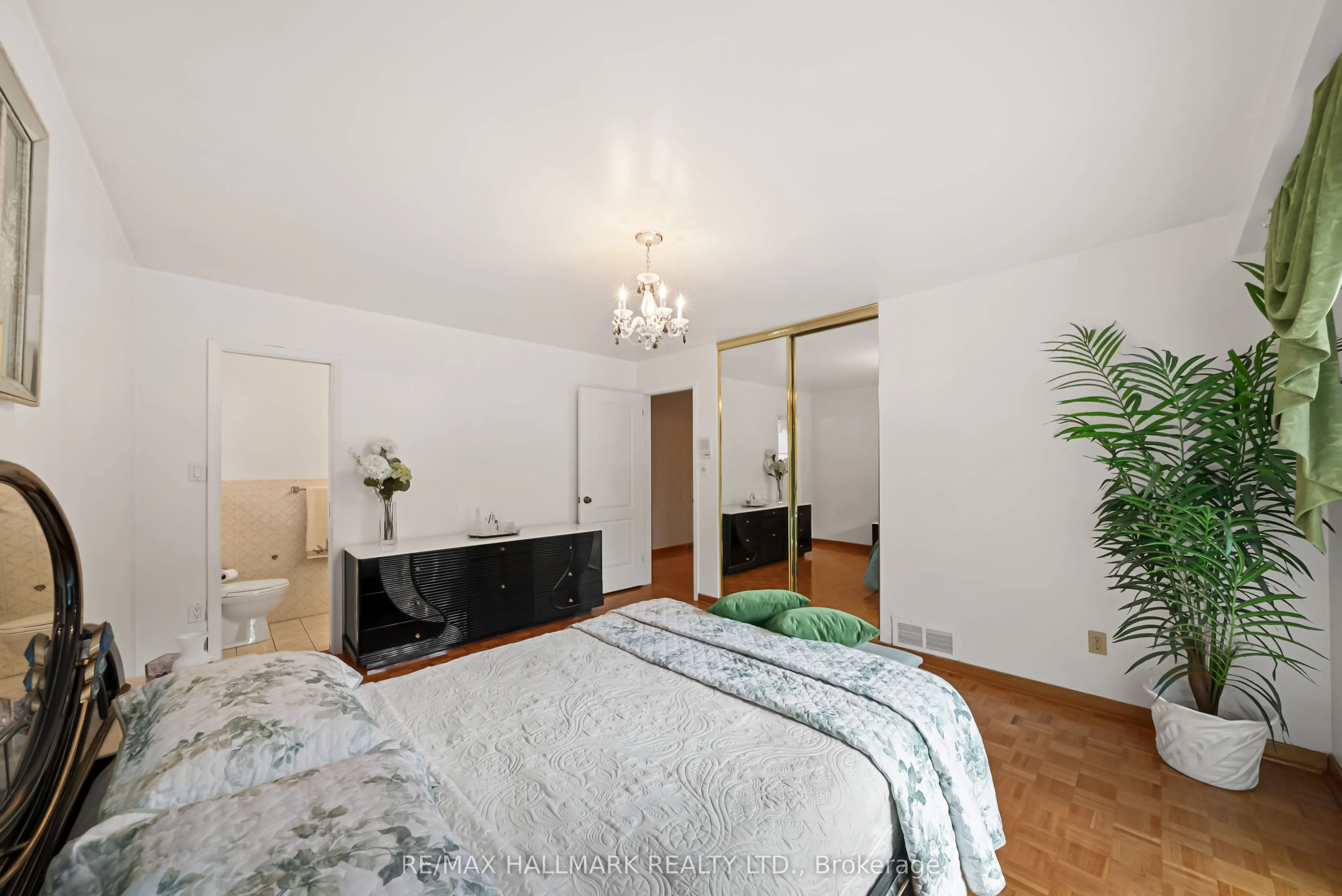 53 Tobruk Crescent