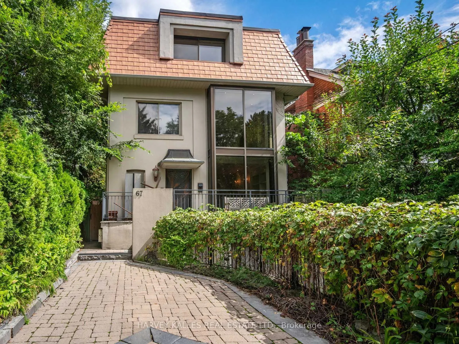 67 Warren Road