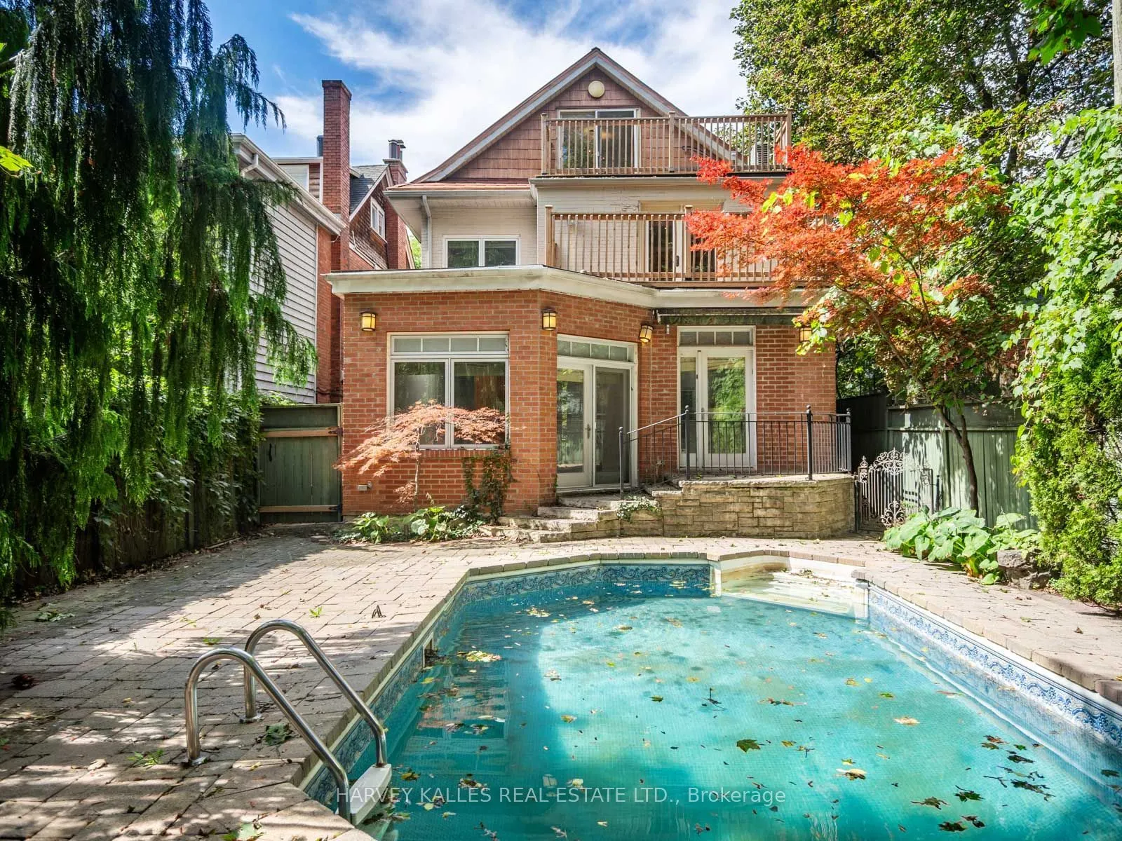 67 Warren Road