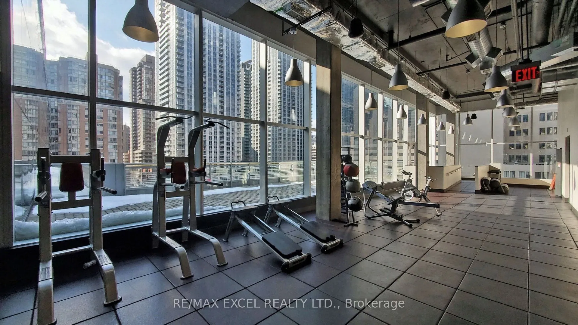 386 Yonge Street #503