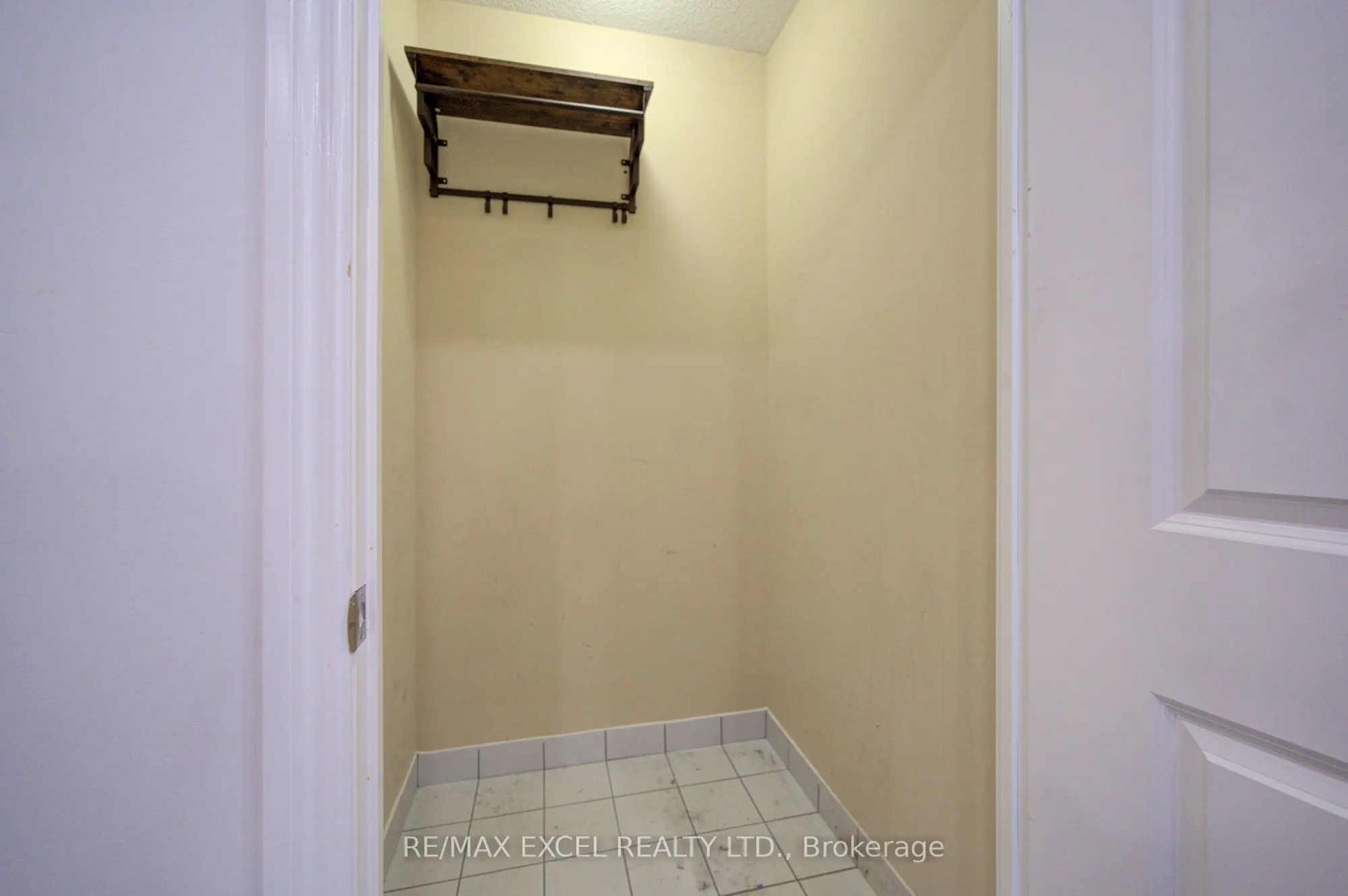 386 Yonge Street #503
