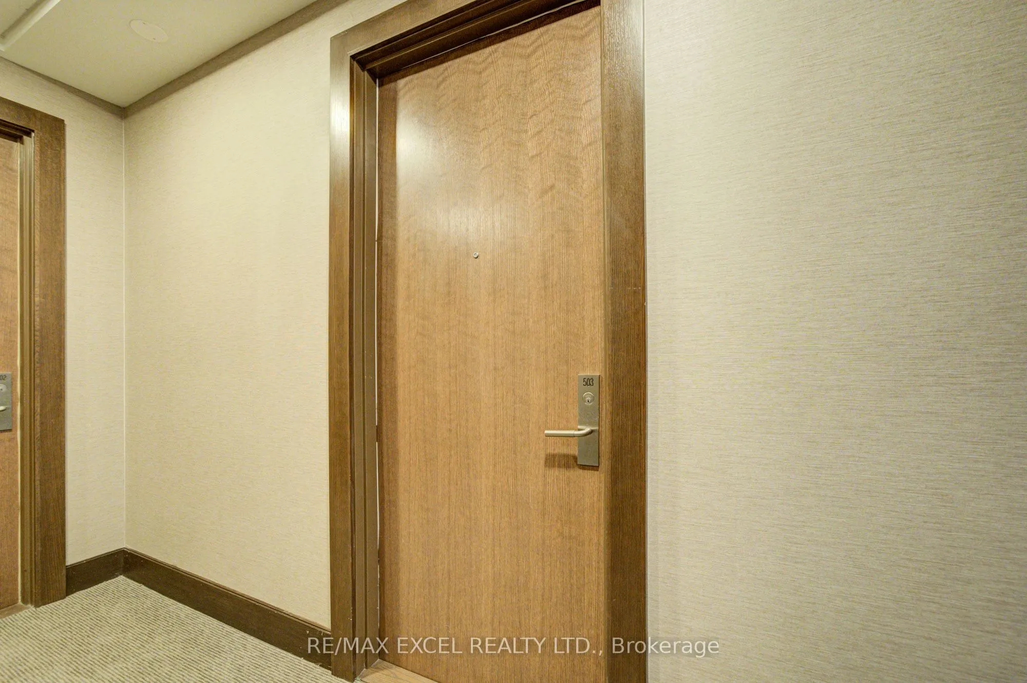 386 Yonge Street #503