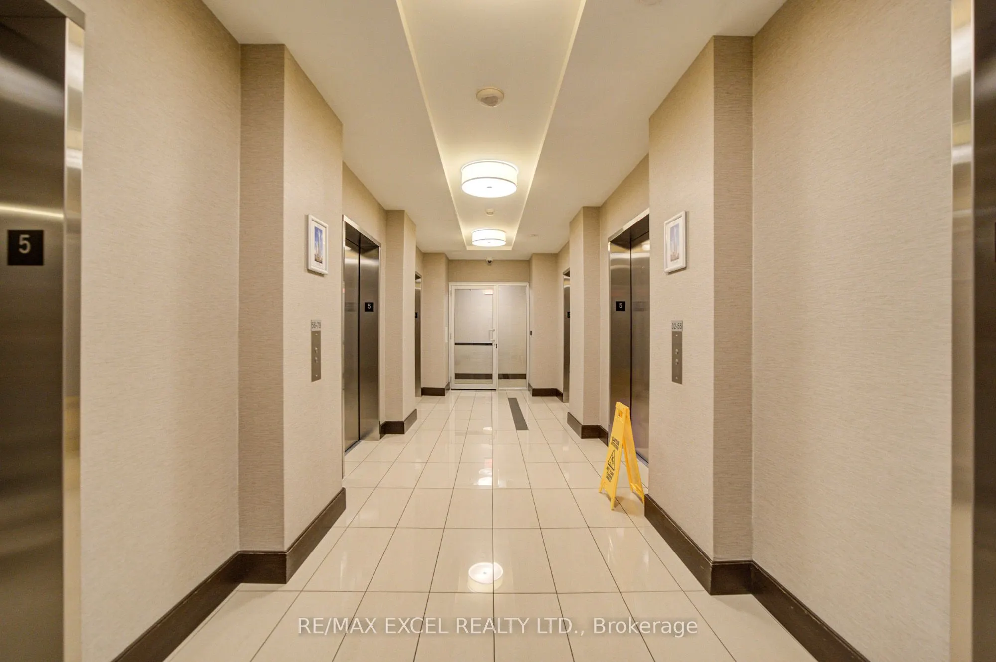 386 Yonge Street #503