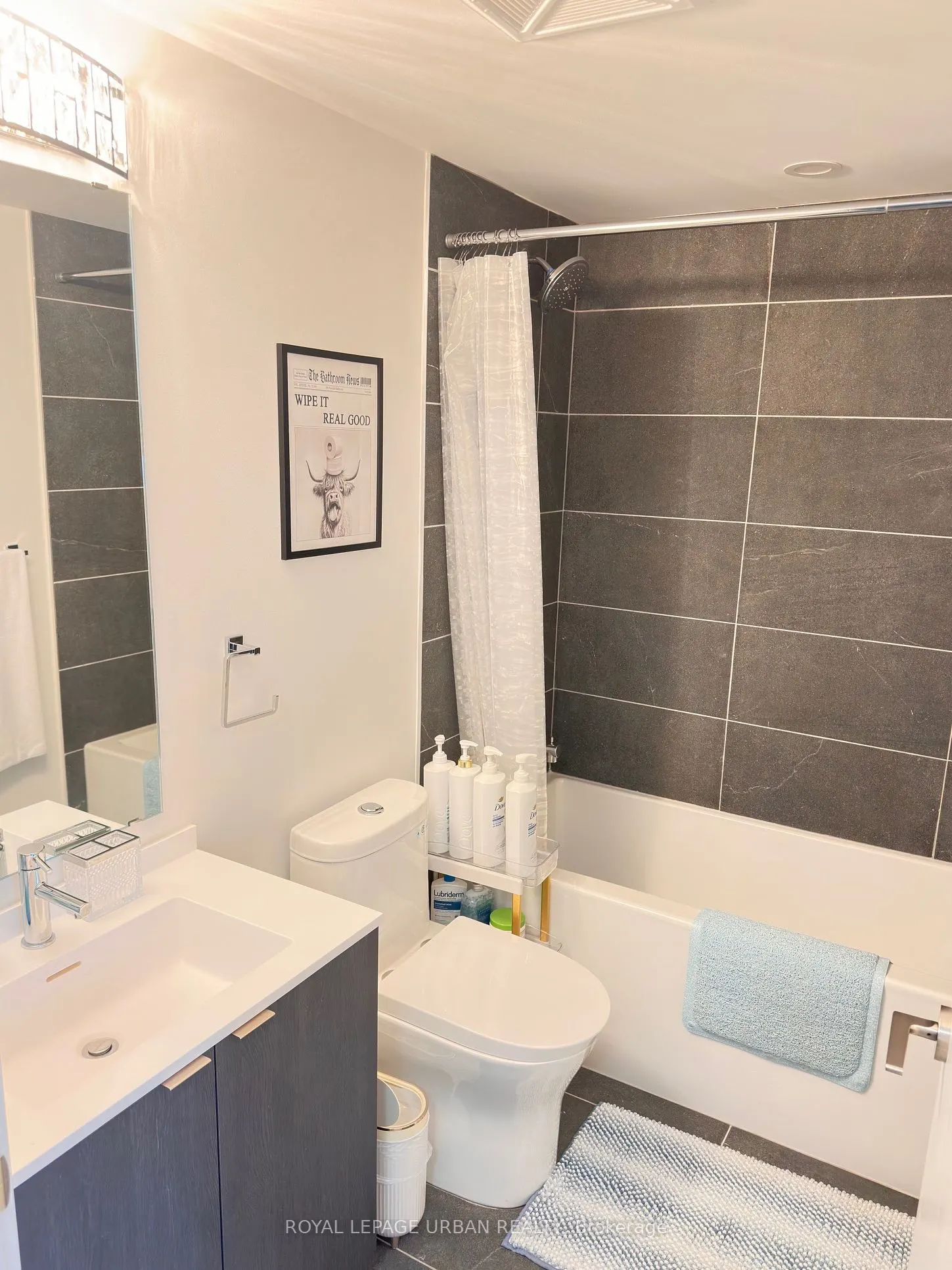 100 Queen Street E #1106