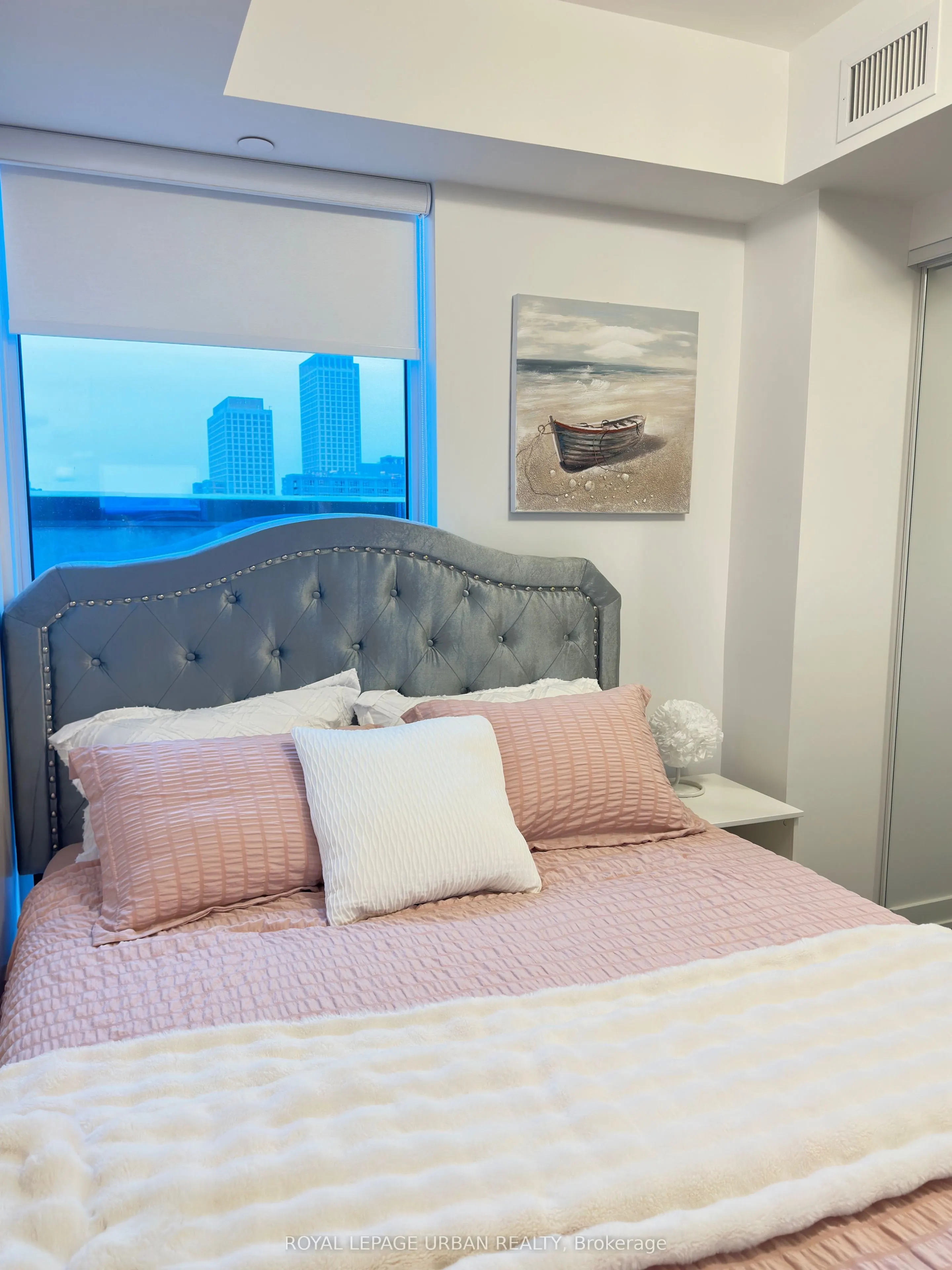 100 Queen Street E #1106