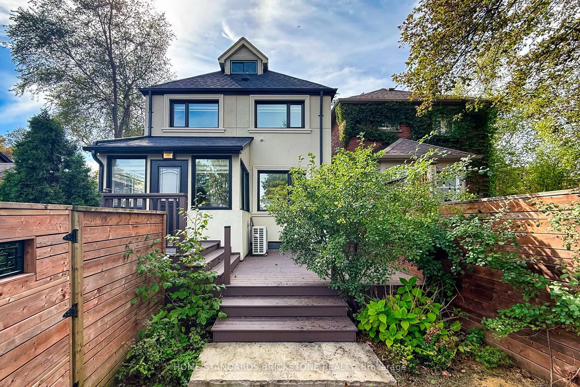 7 Heather Street