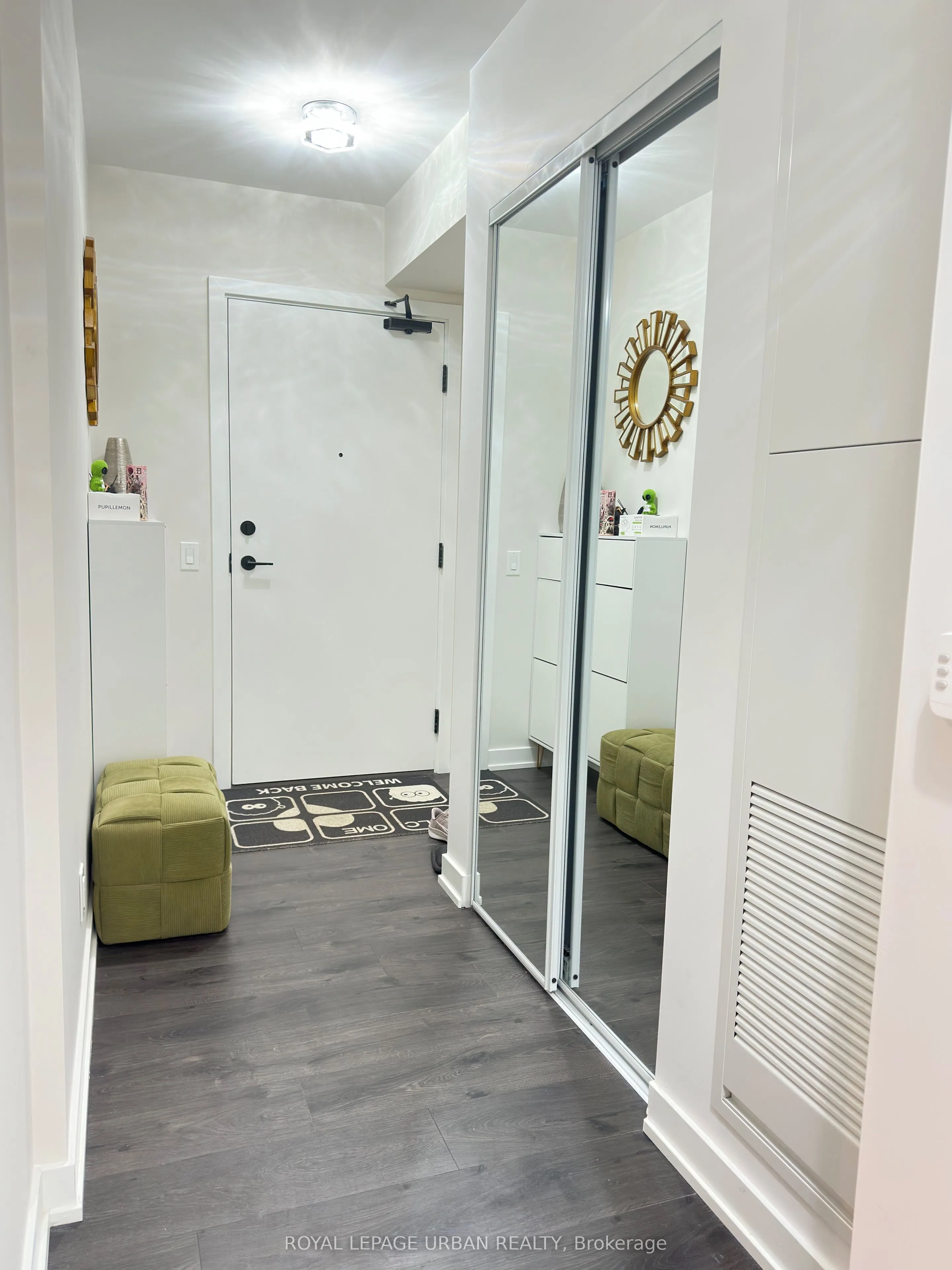100 Queen Street E #1106