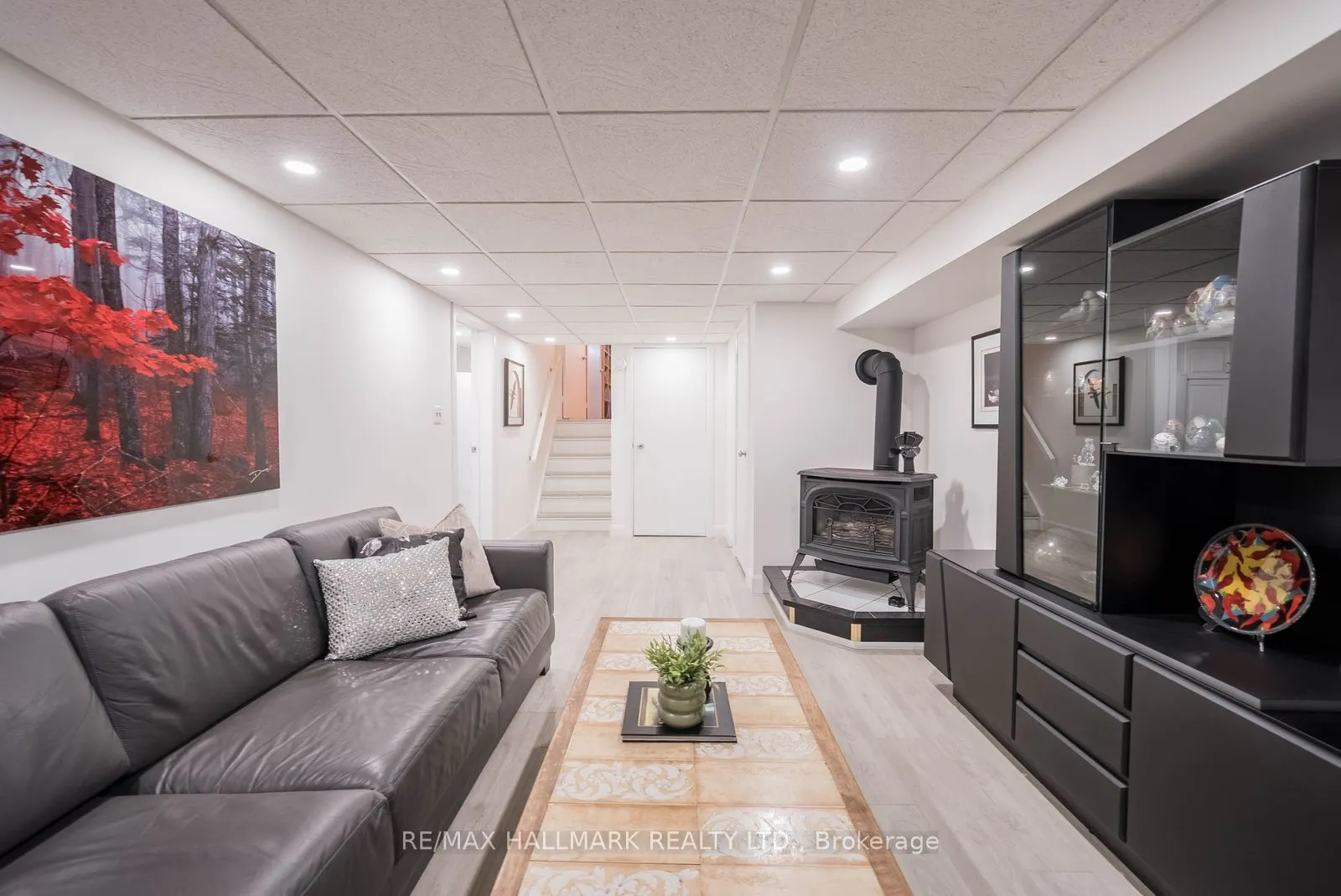 27 Pinebrook Avenue