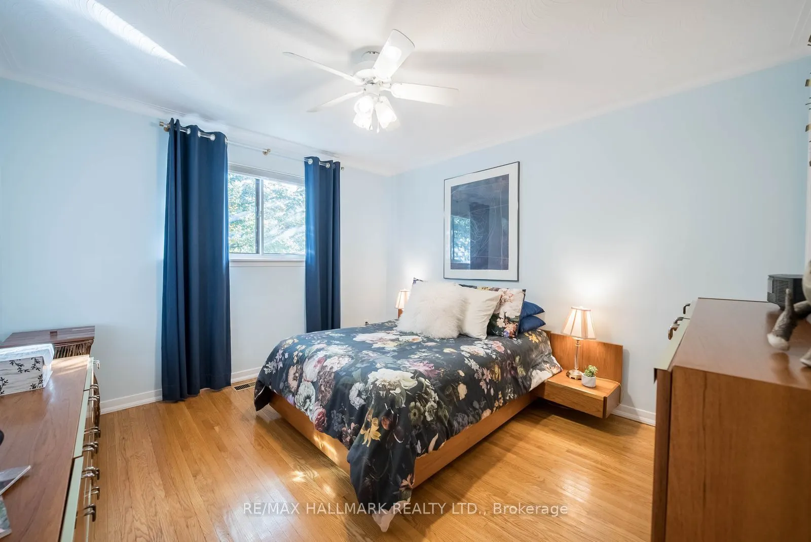 27 Pinebrook Avenue