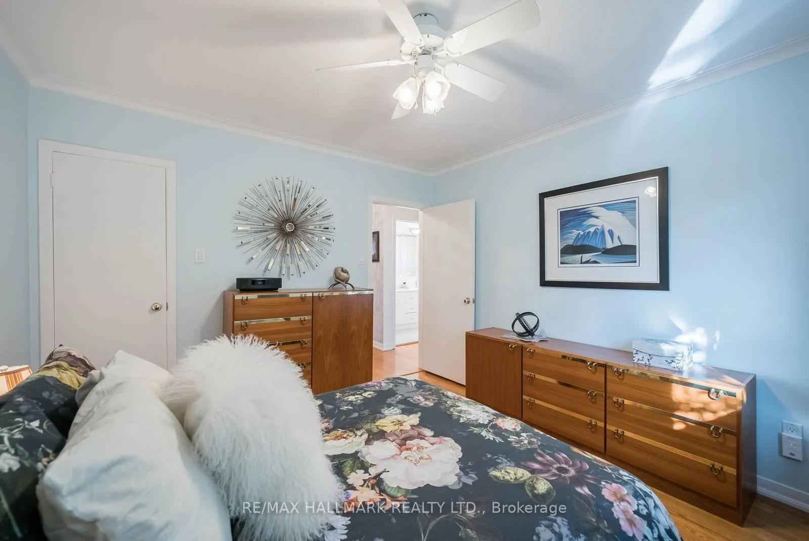 27 Pinebrook Avenue