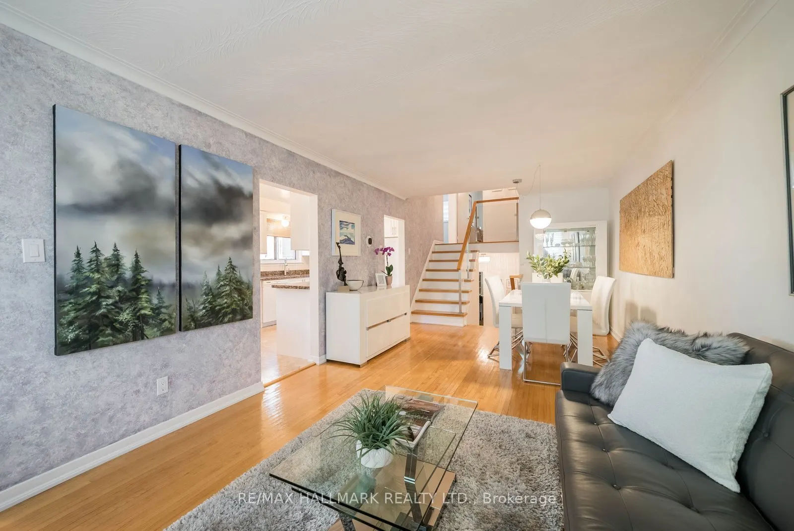 27 Pinebrook Avenue