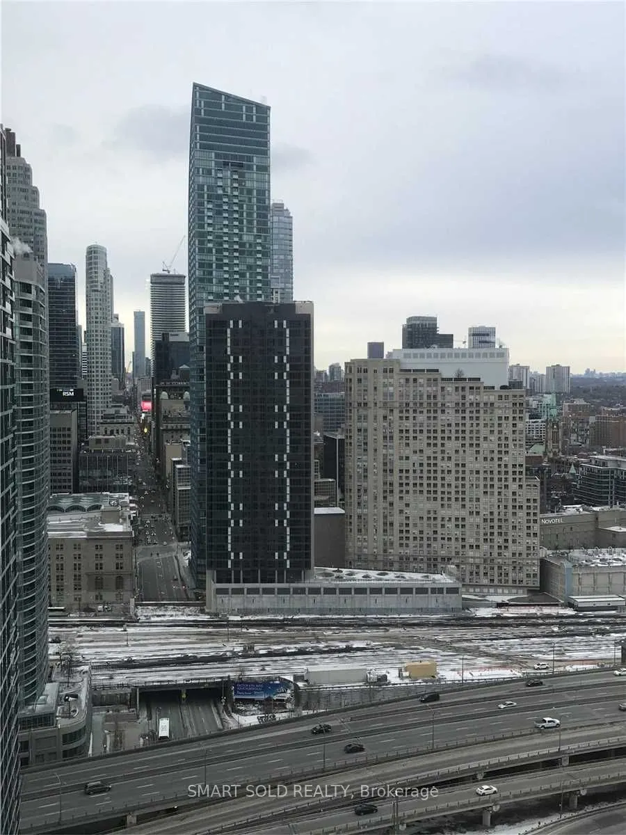10 Yonge Street #3410