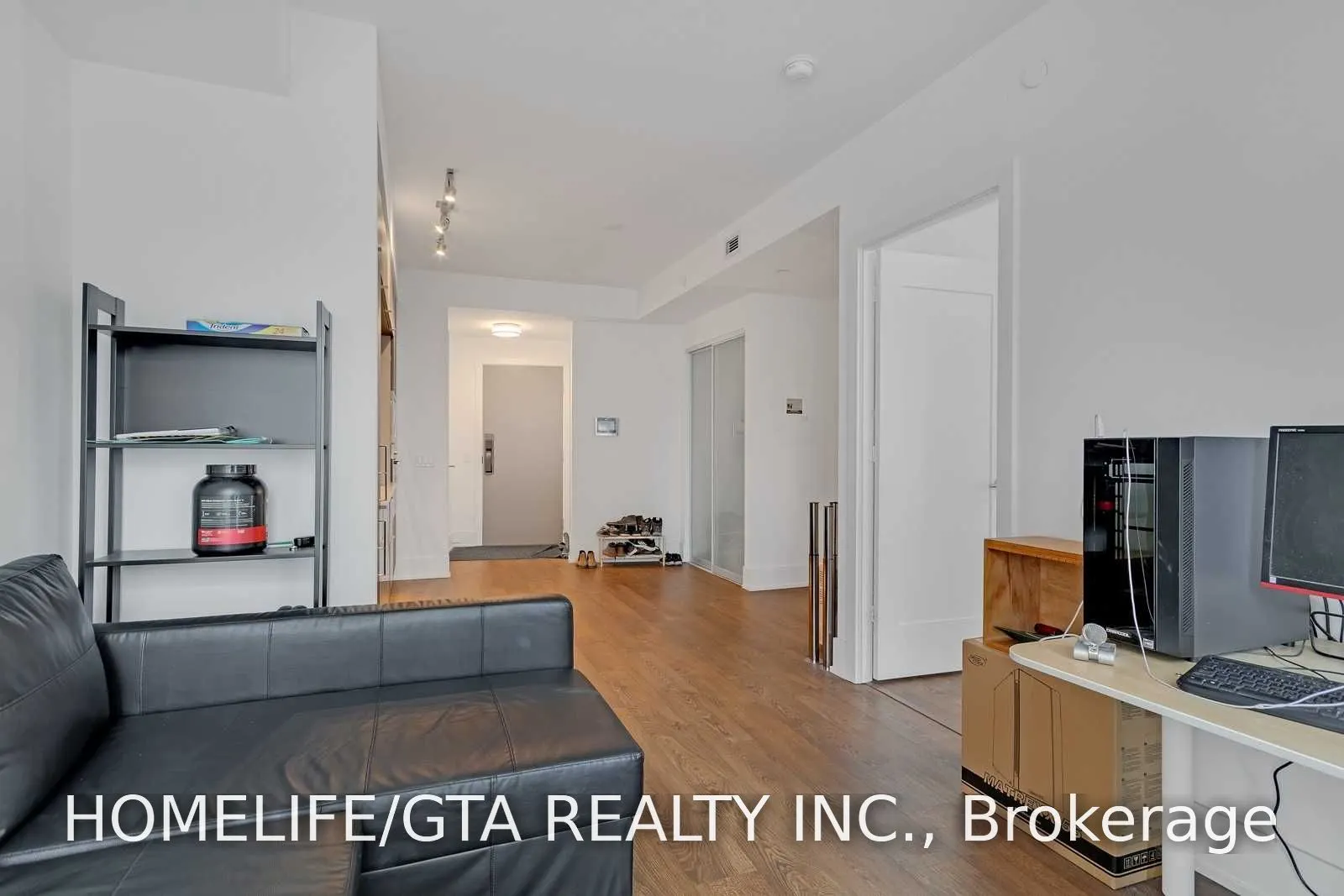 10 York Street #3202