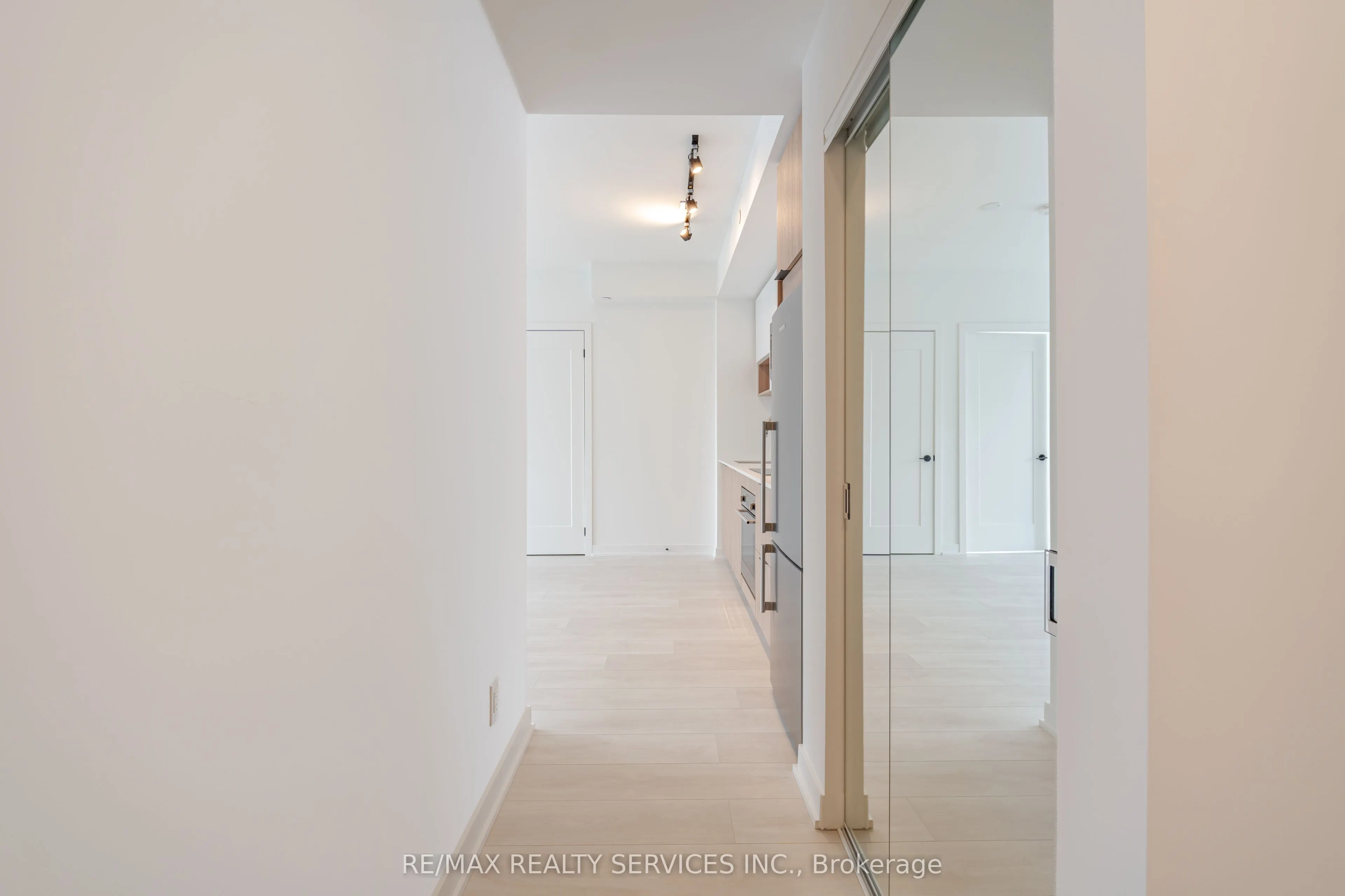 5 Defries Street #2208